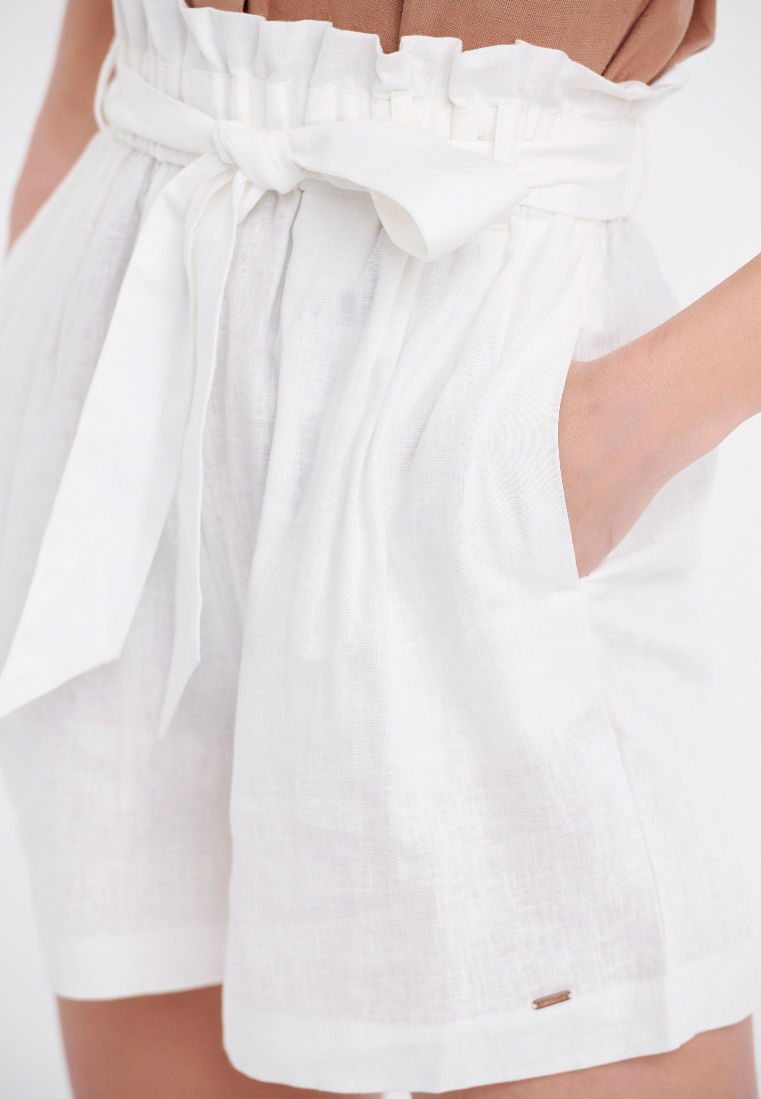 Women's Shorts Funky Buddha White