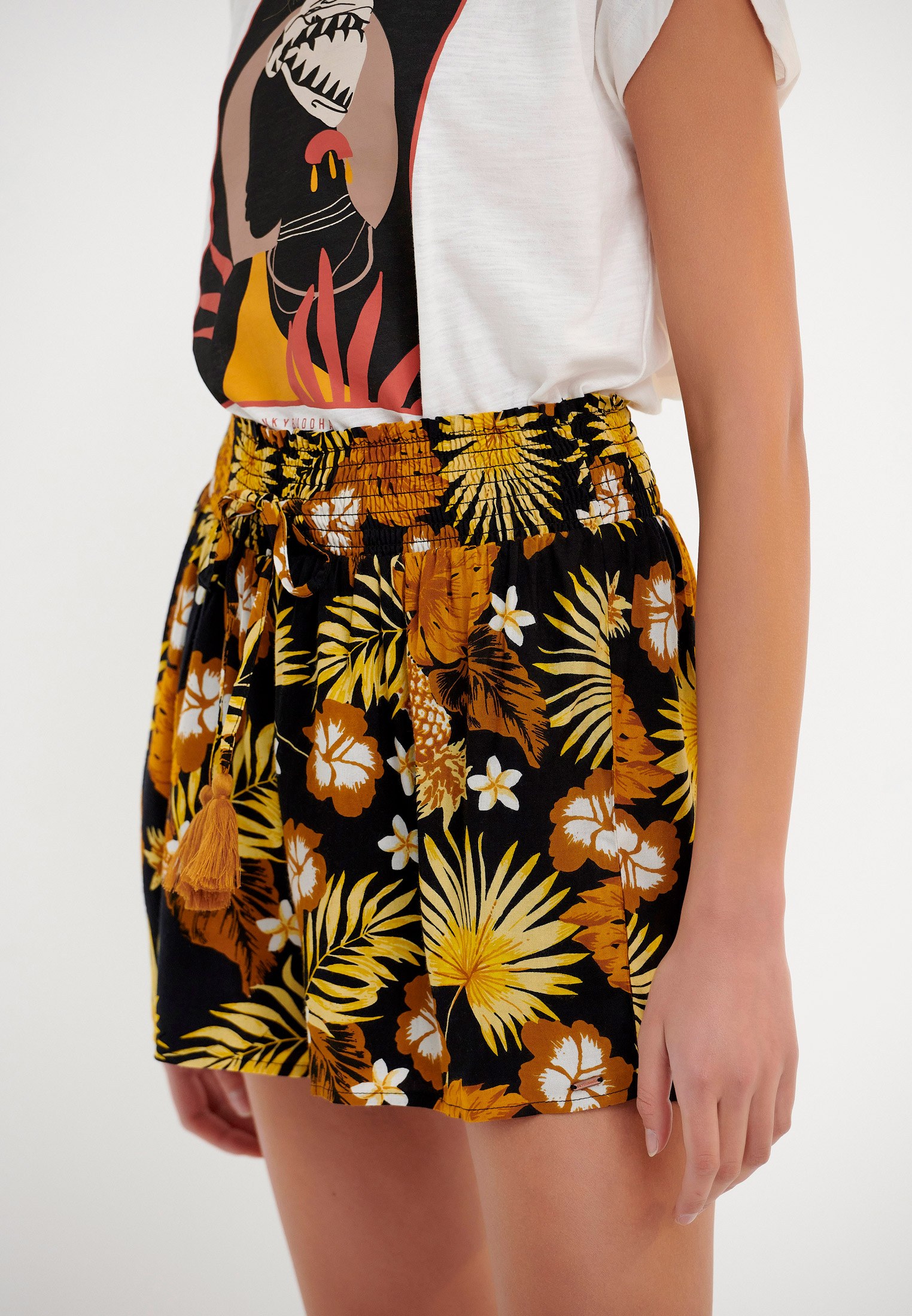 Women's Shorts Funky Buddha Multicolor