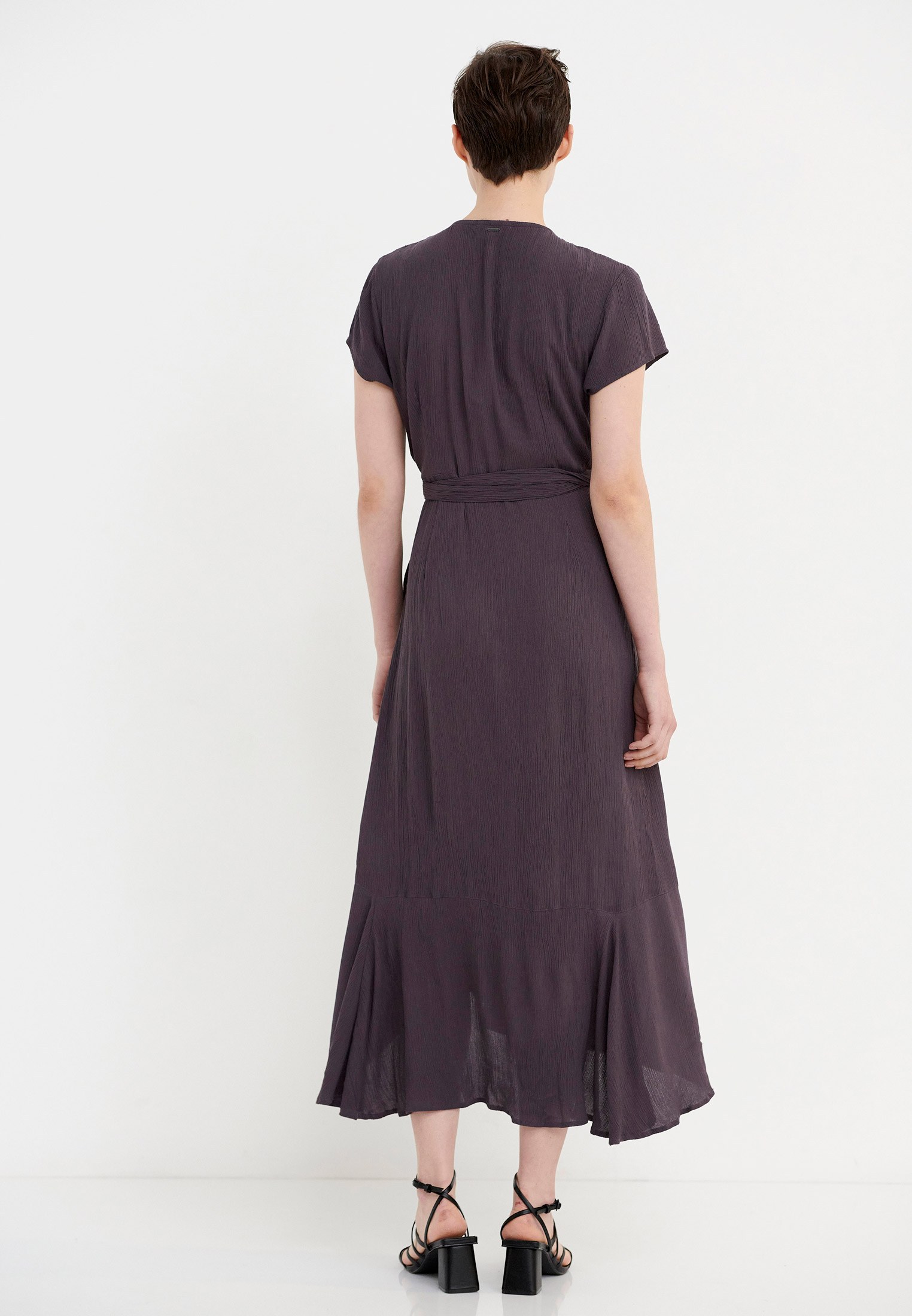 Κρουαζέ φόρεμα από βισκόζη φωτογραφία