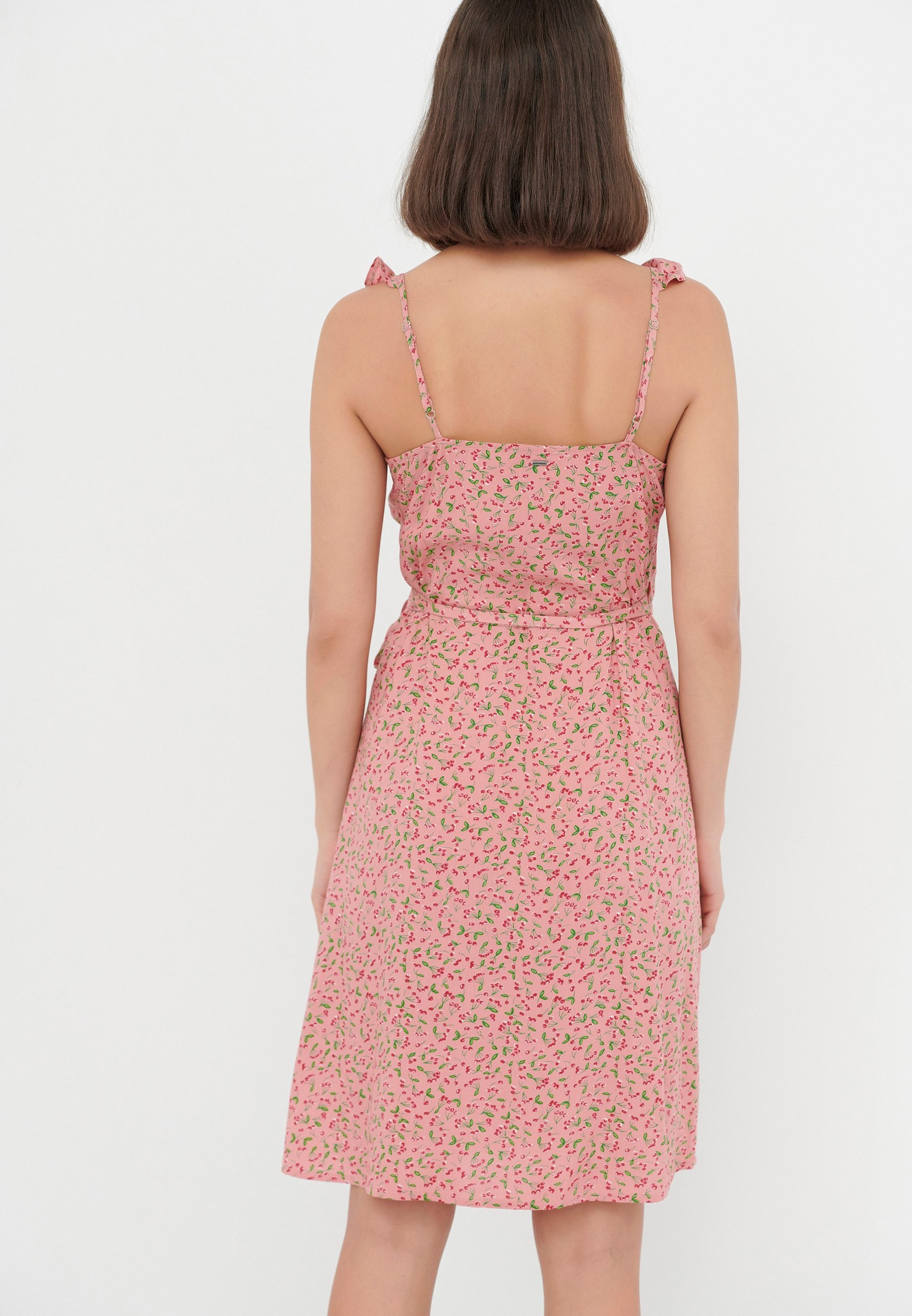 Εμπριμέ κρουαζέ φόρεμα φωτογραφία