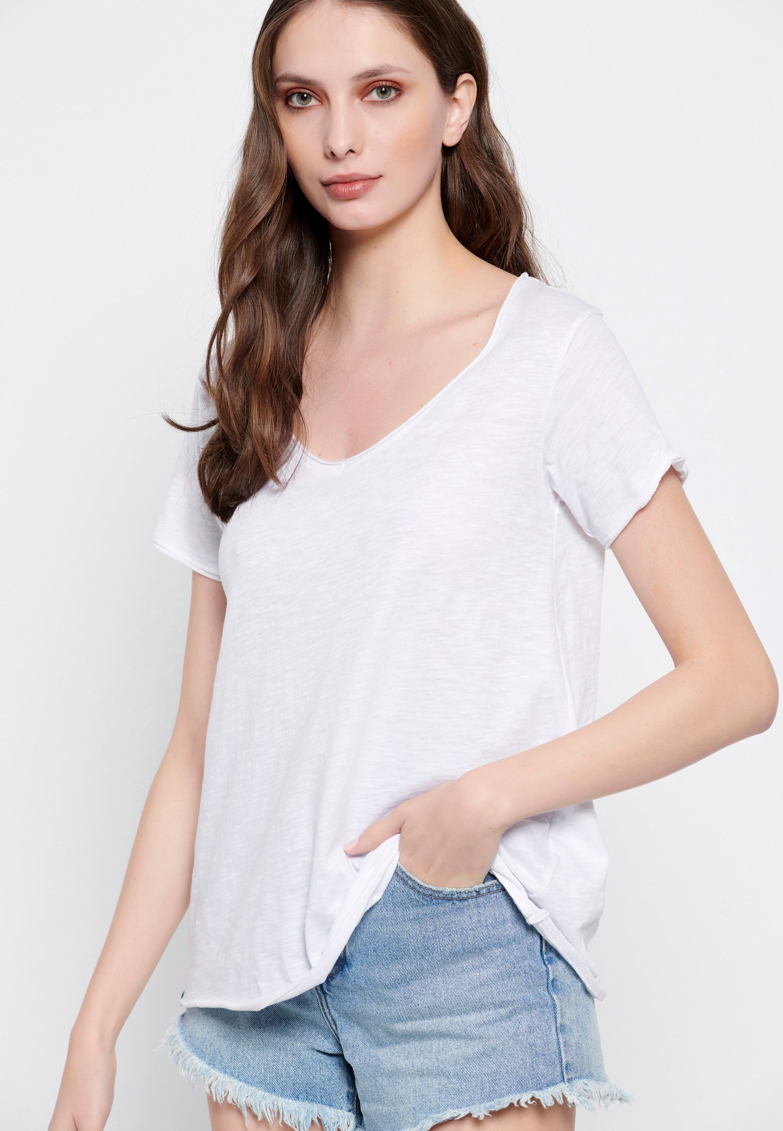 Women's T-Shirts Funky Buddha White