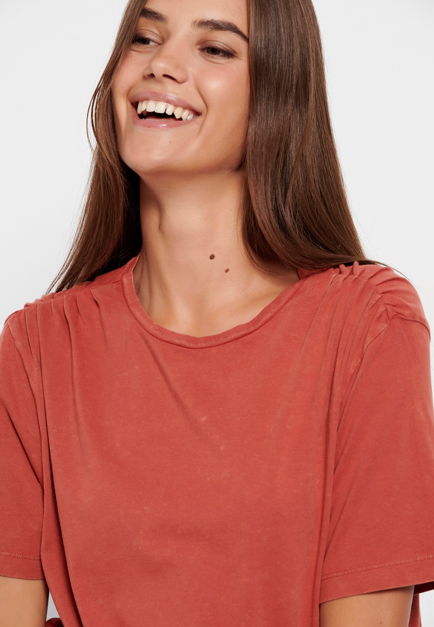 Garment dyed βαμβακερό t-shirt