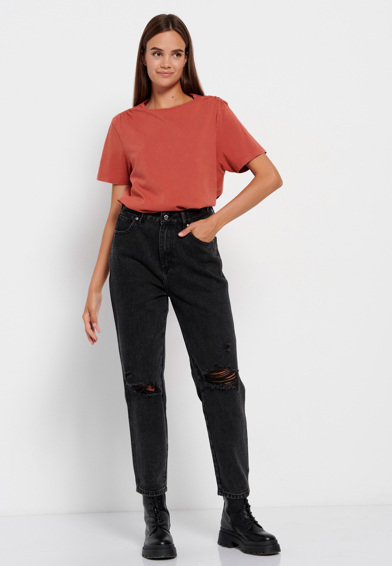 Garment dyed βαμβακερό t-shirt