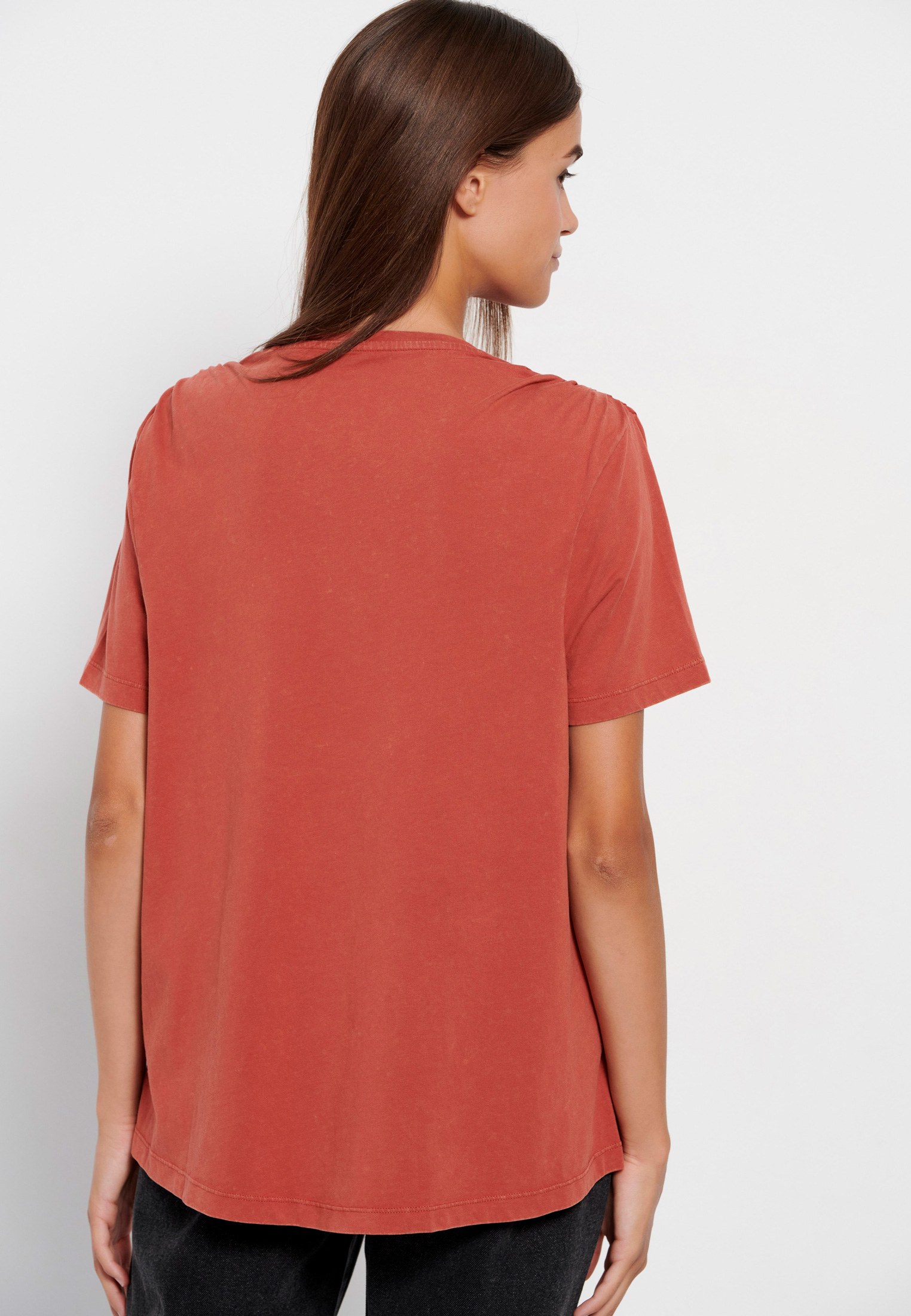 Garment dyed βαμβακερό t-shirt