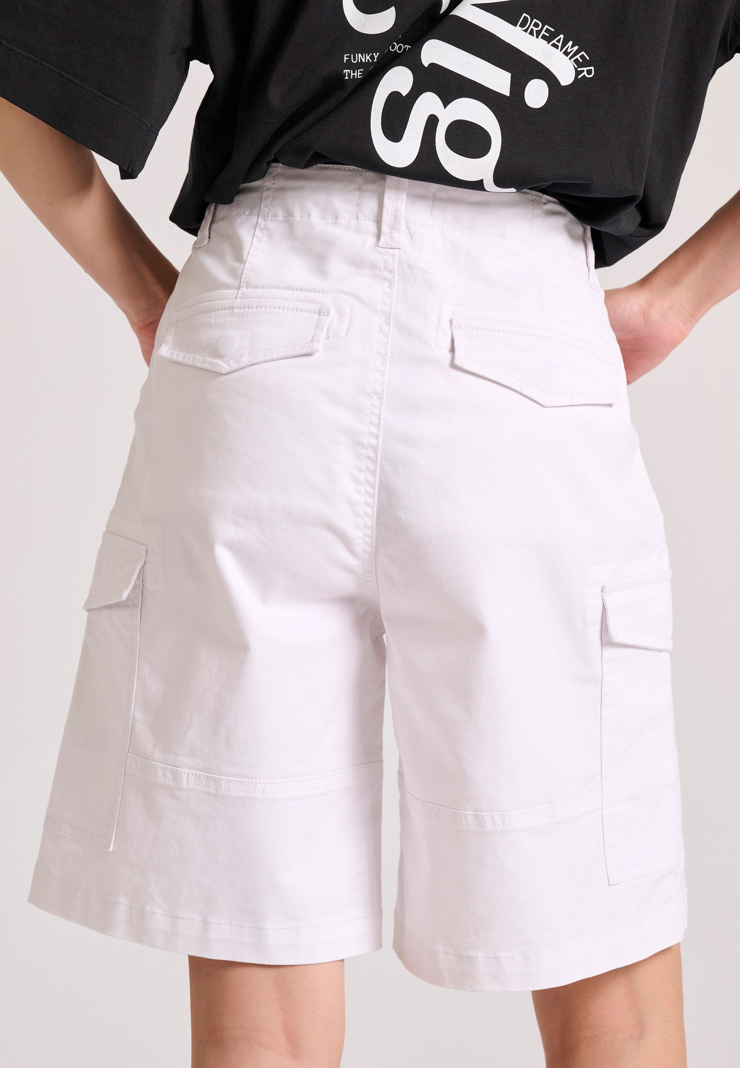 Women's Shorts Funky Buddha White