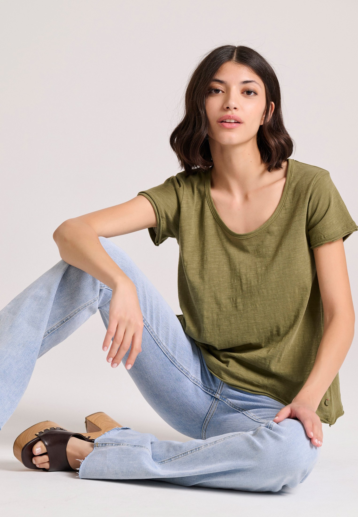 Women's T-Shirts Funky Buddha Olive