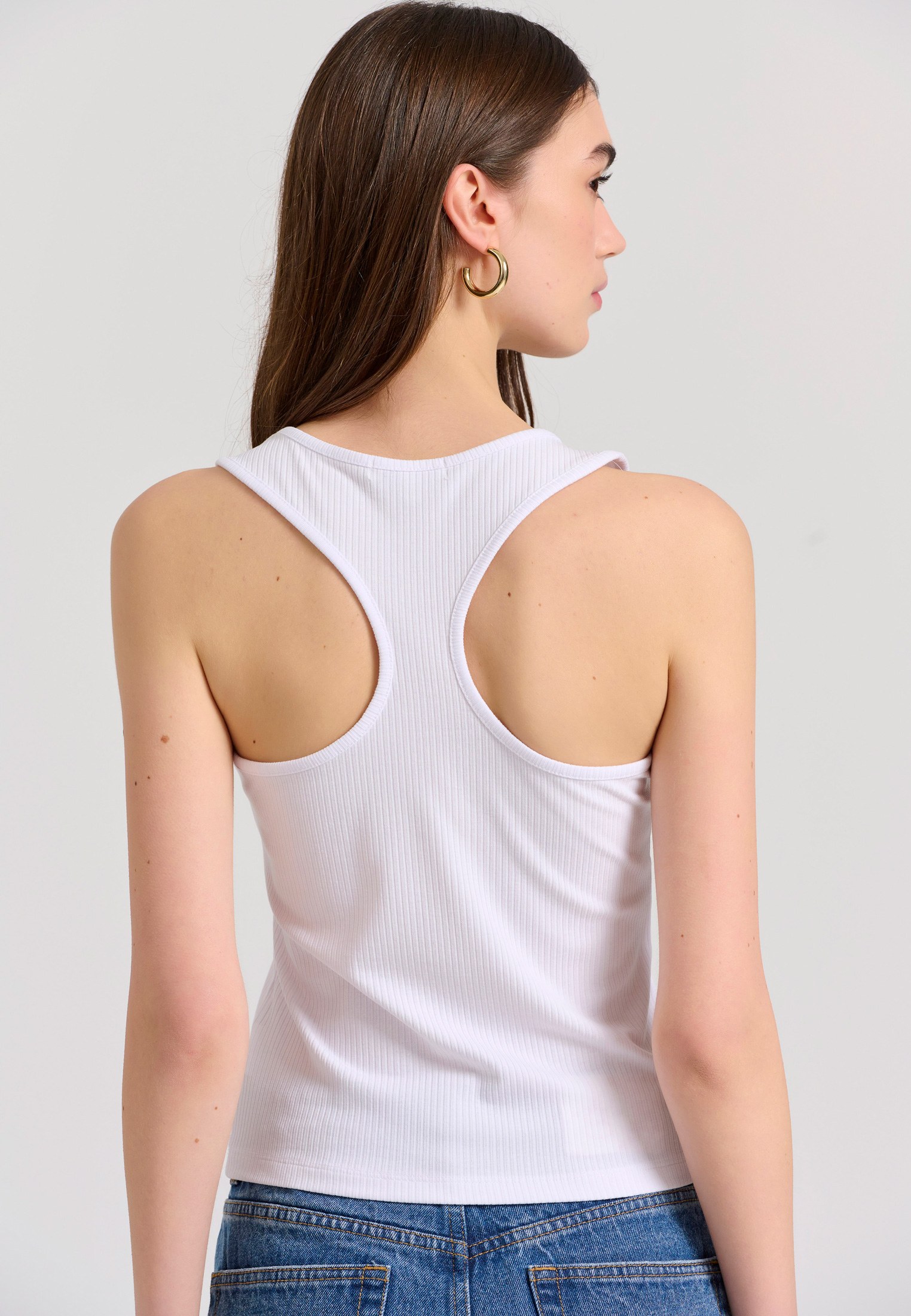 Tank top σε rib ύφανση φωτογραφία