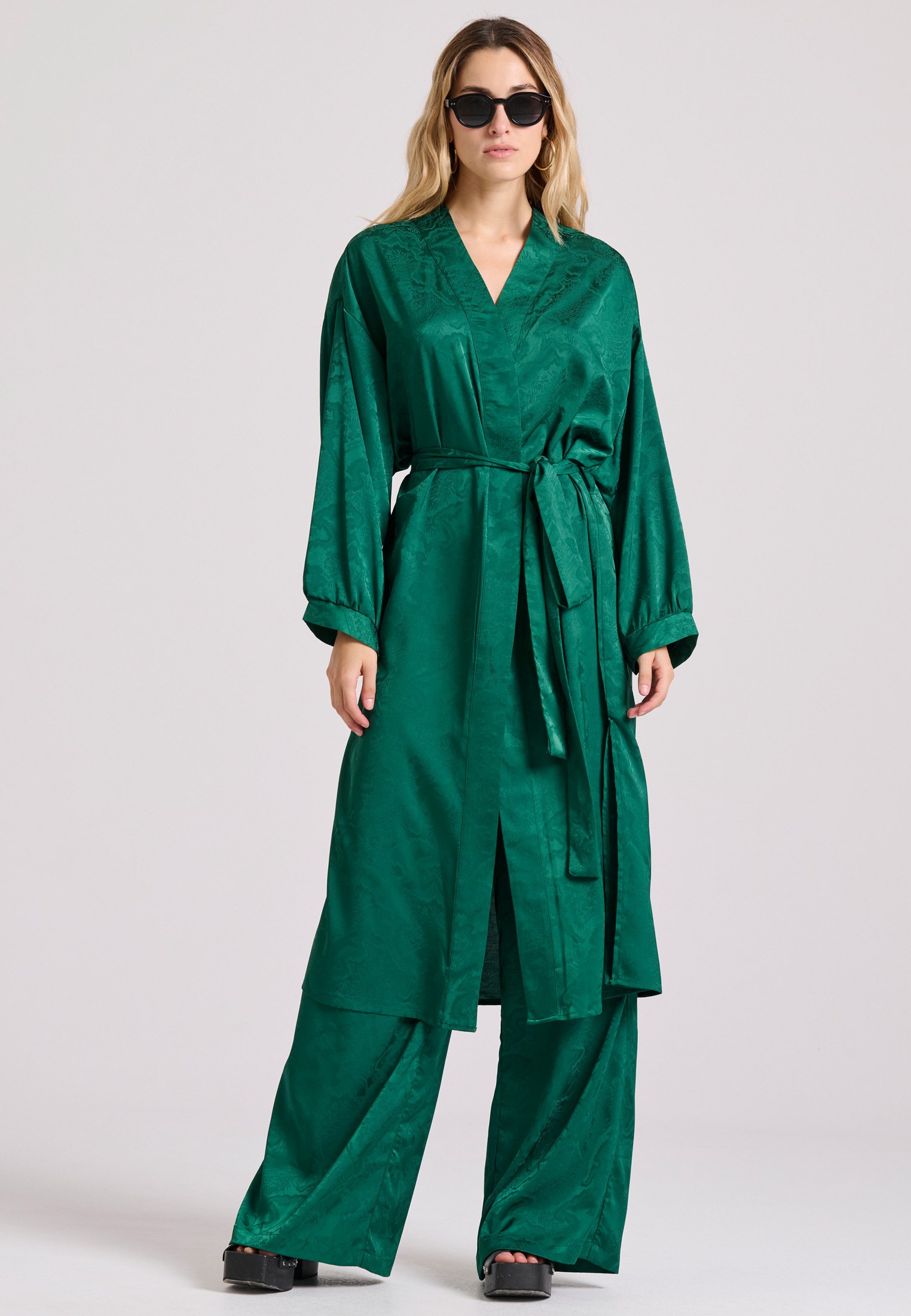 Loose fit μακρύ kimono σε ζακάρ ύφανση