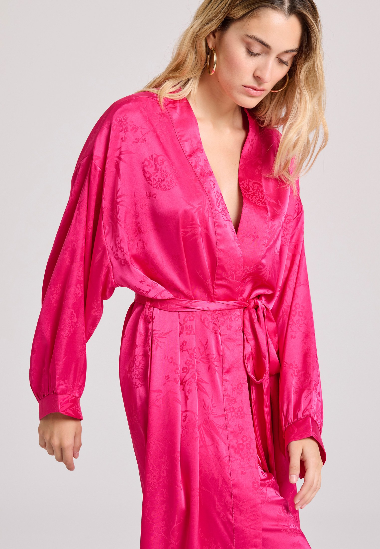 Loose fit μακρύ kimono σε ζακάρ ύφανση