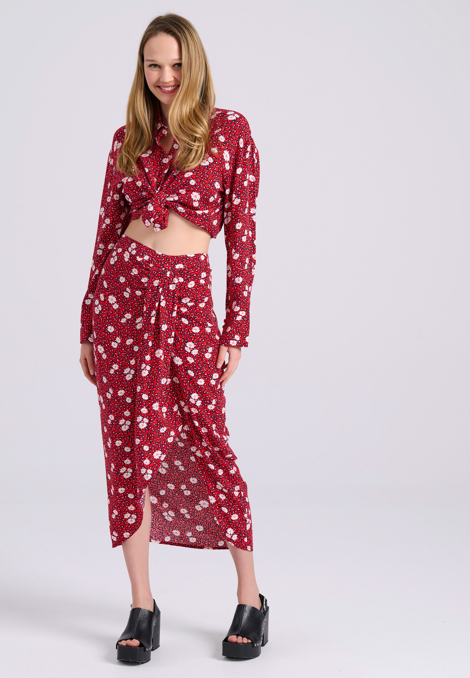 Women's Midi Skirts Funky Buddha Red