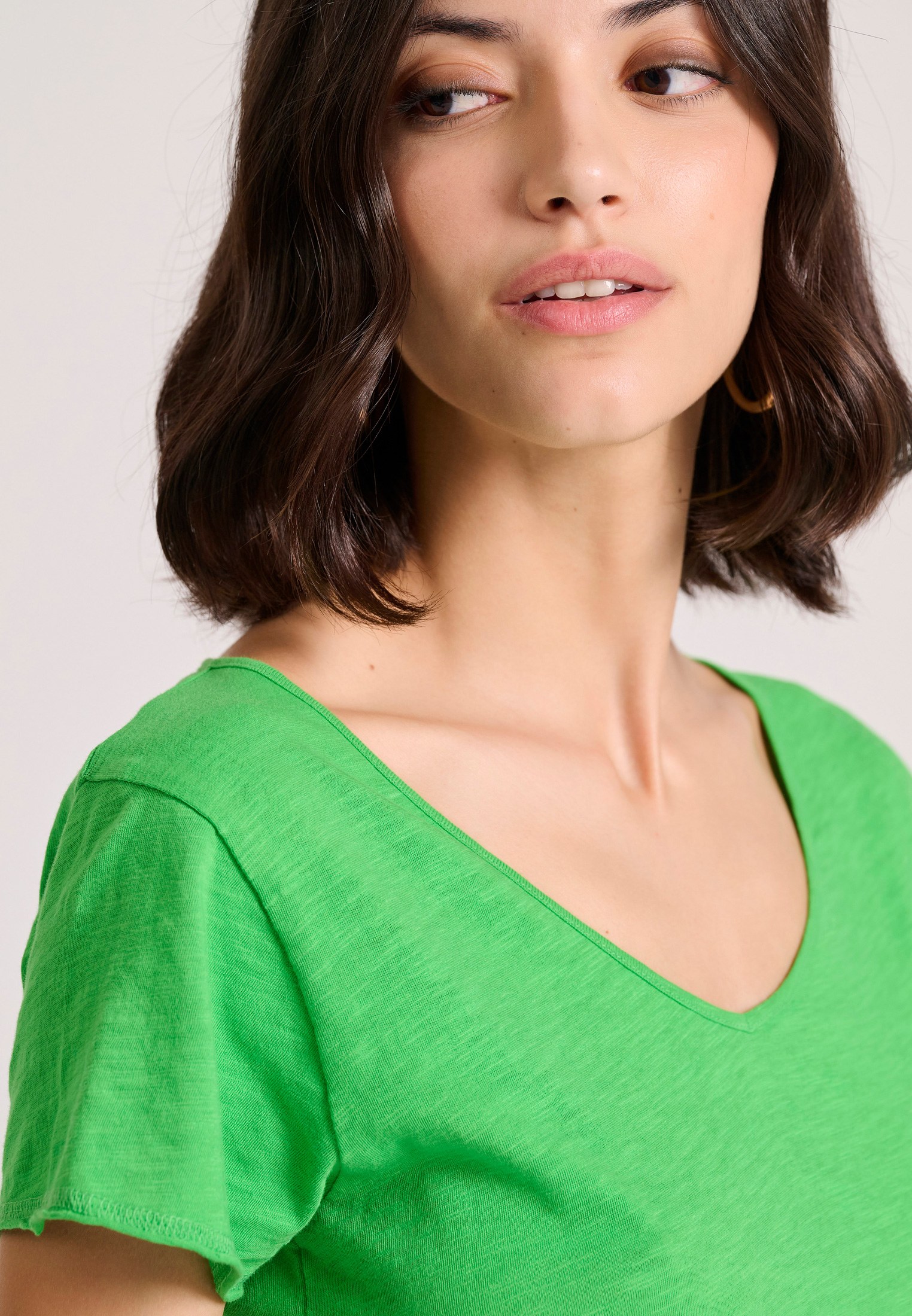 Γυναικείο t-shirt με Funky Buddha τύπωμα στην πλάτη φωτογραφία