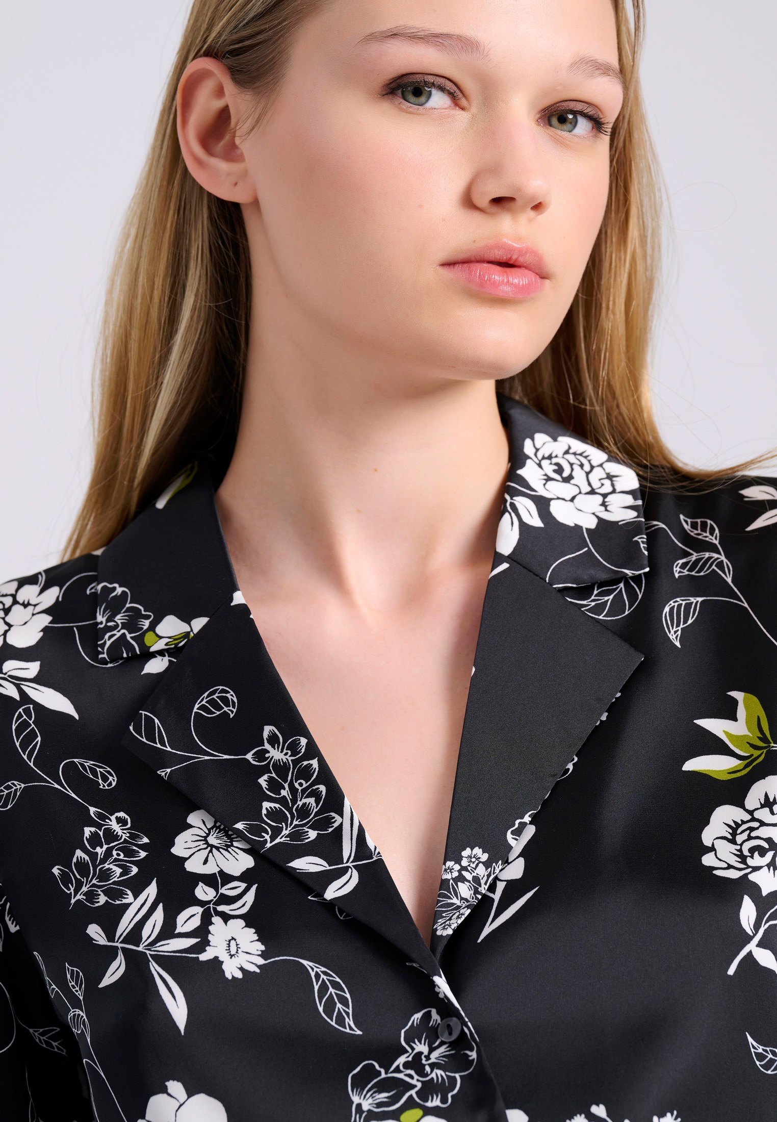 Women's Shirts Funky Buddha Black