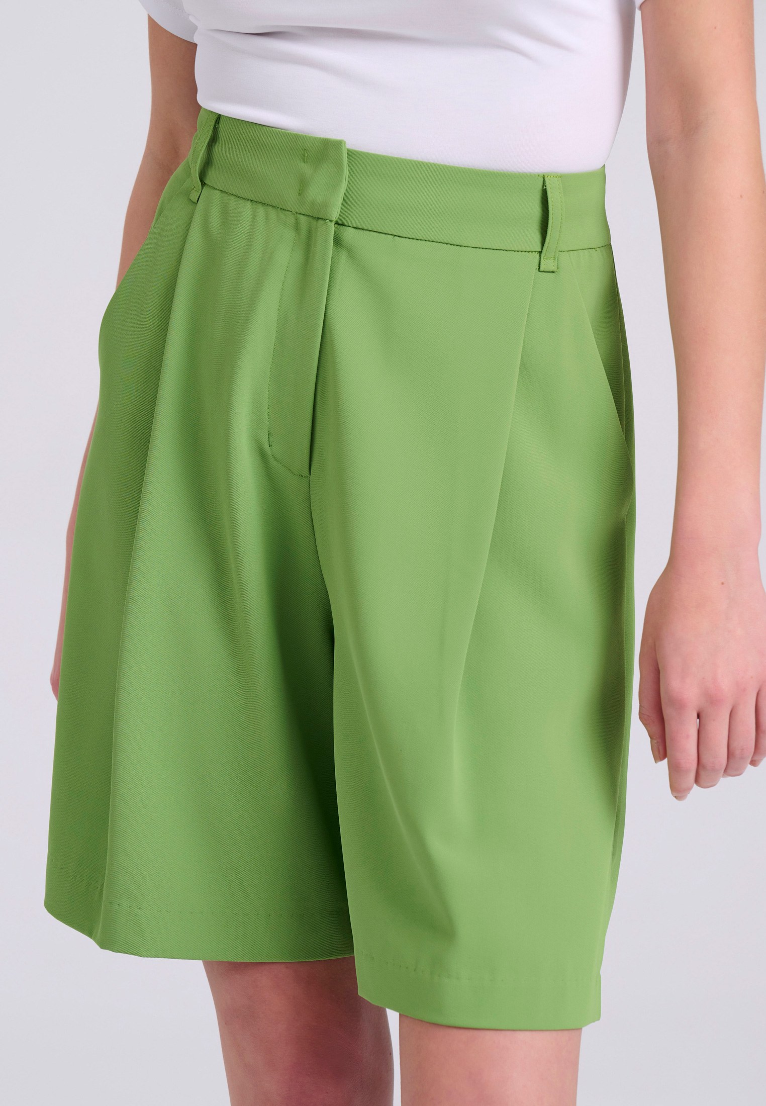 Women's Shorts Funky Buddha Green