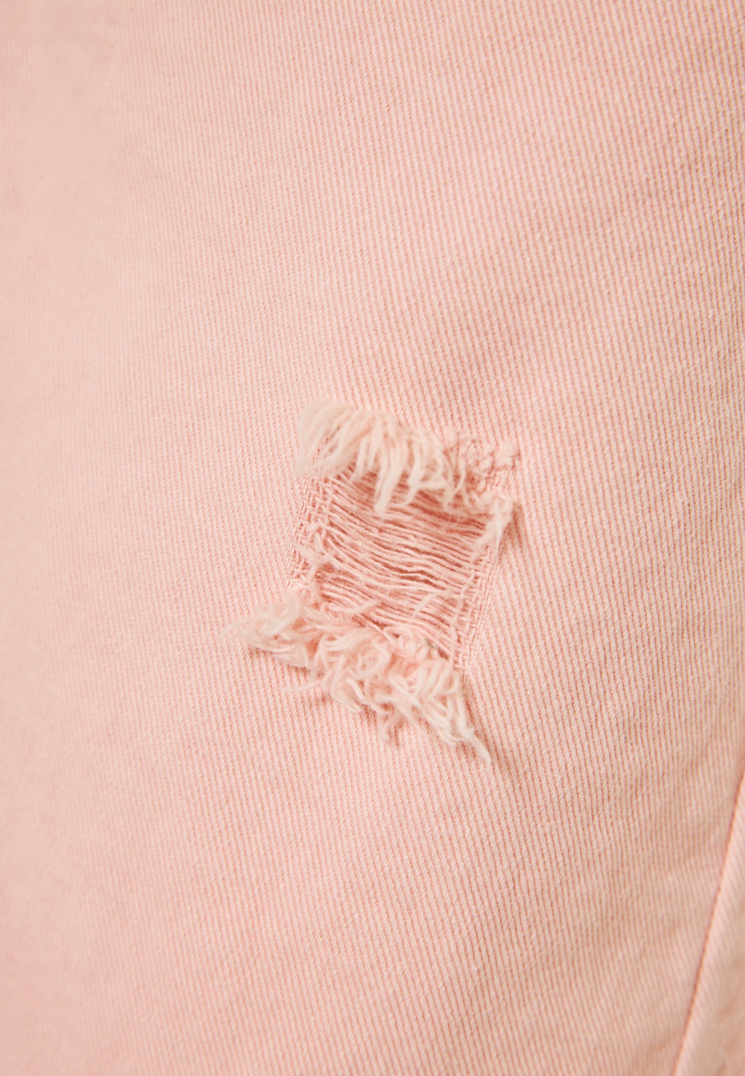 Γυναικεία loose fit garment dyed τζιν βερμούδα