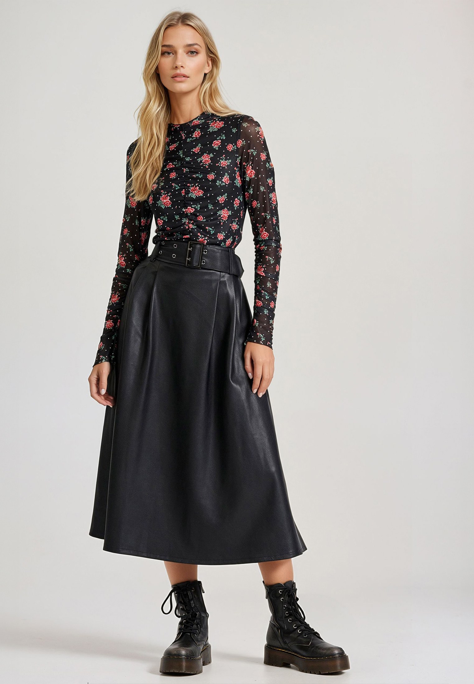 Women's Tops Funky Buddha Black