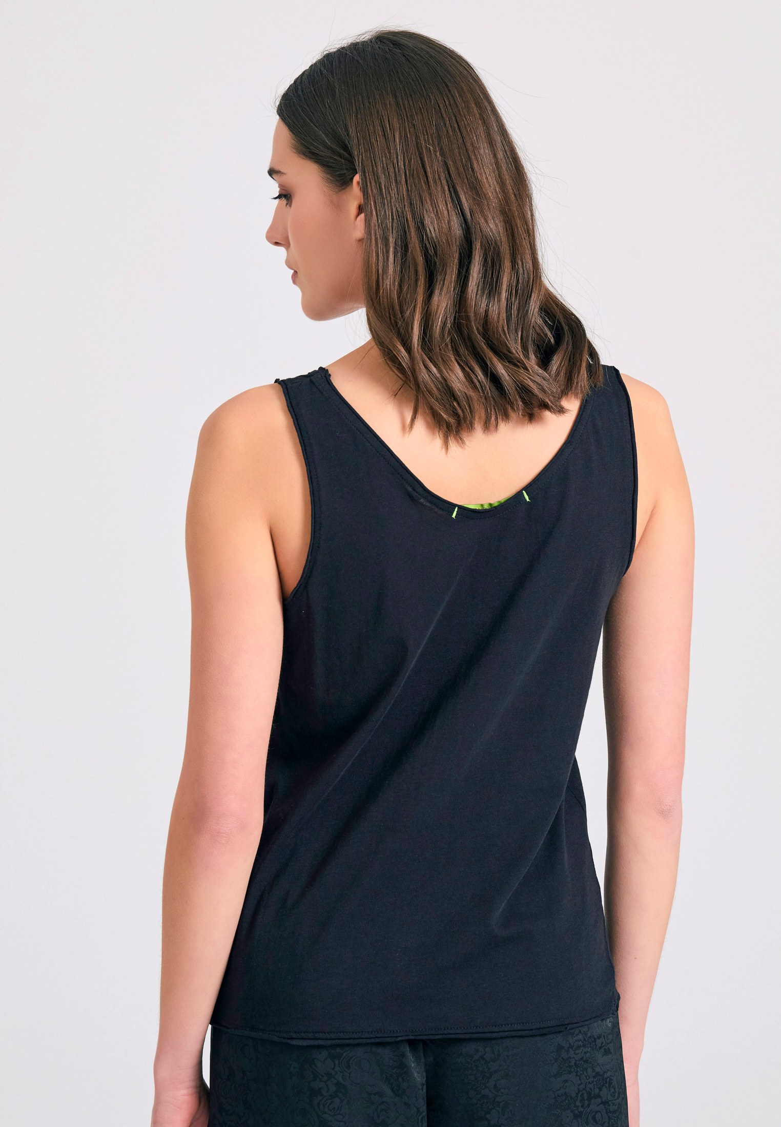 Women's T-Shirts Funky Buddha Black