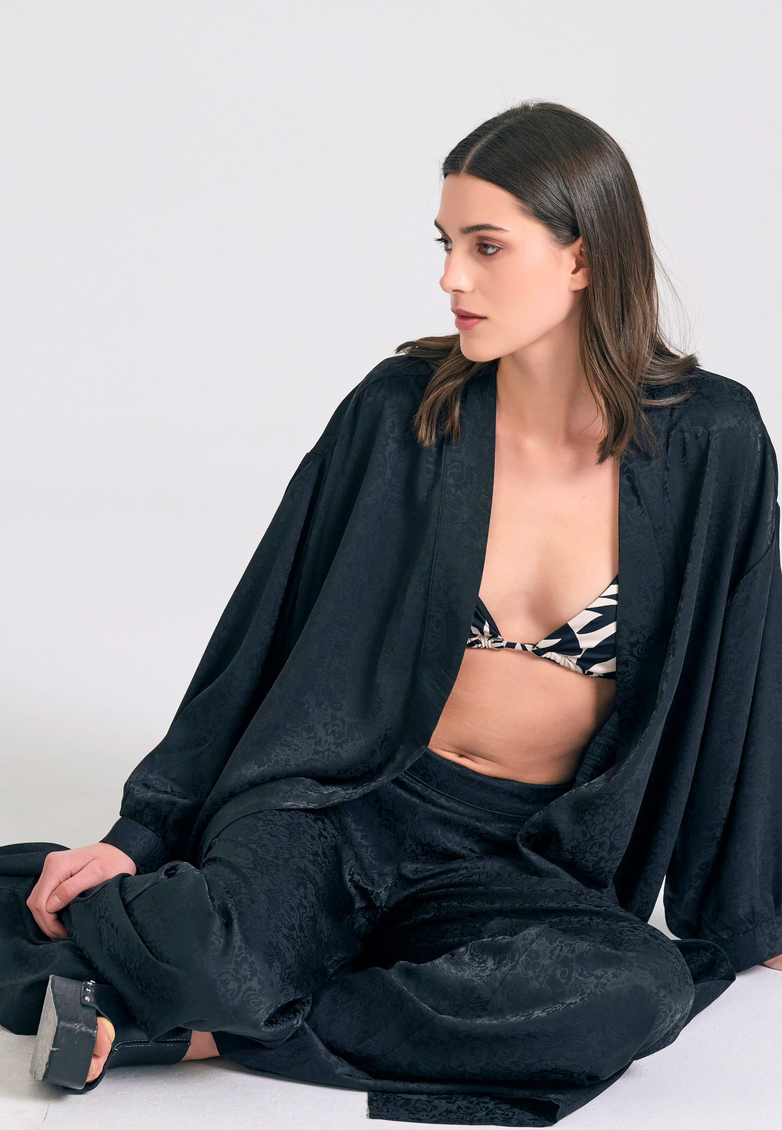 Women's Kimonos Funky Buddha Black