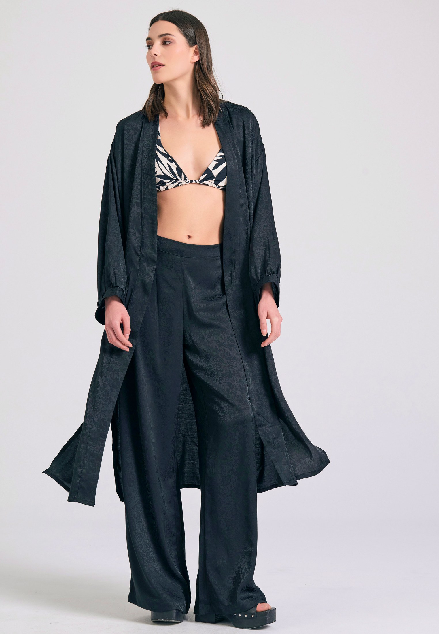 Women's Kimonos Funky Buddha Black