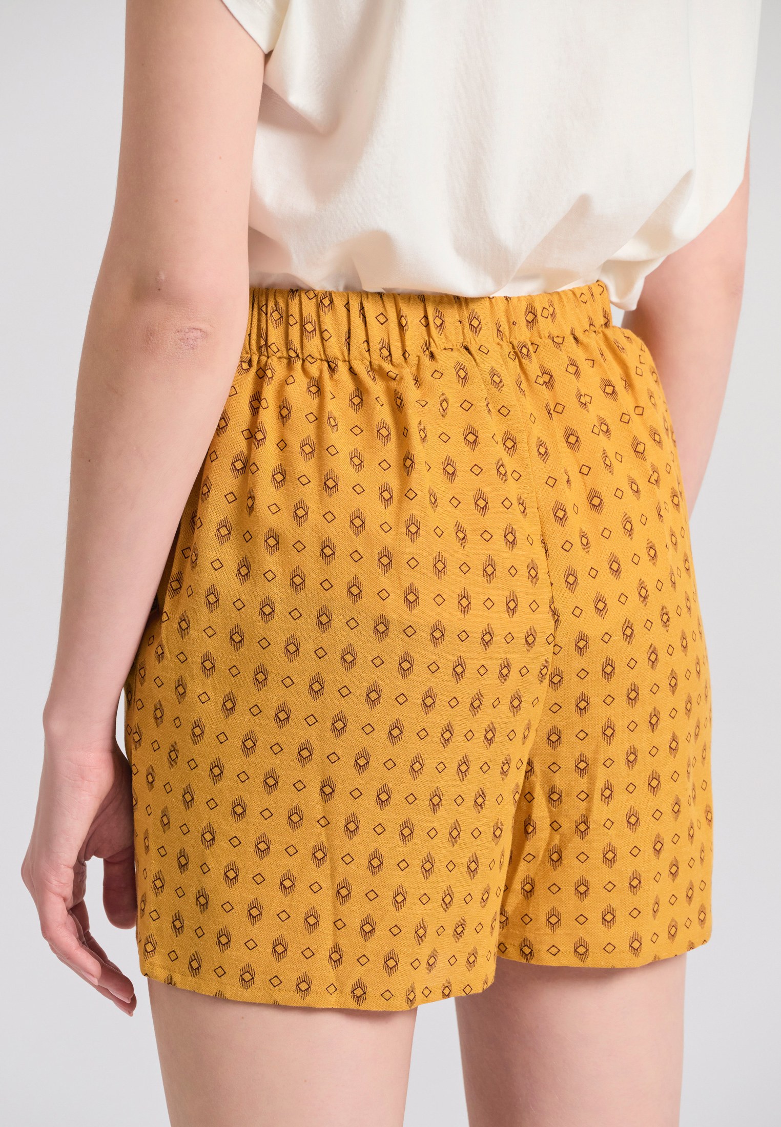 Women's Shorts Funky Buddha Yellow