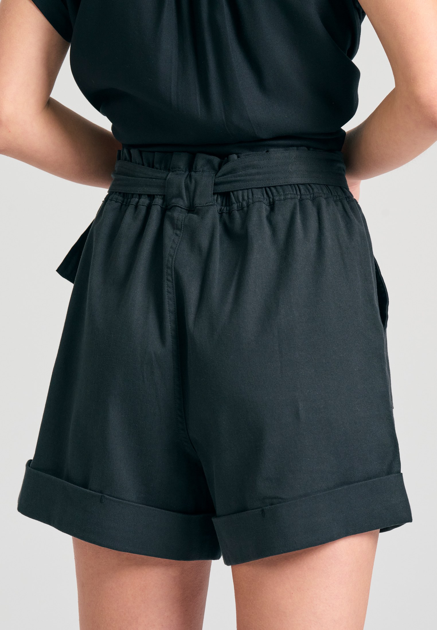 Women's Shorts Funky Buddha Black