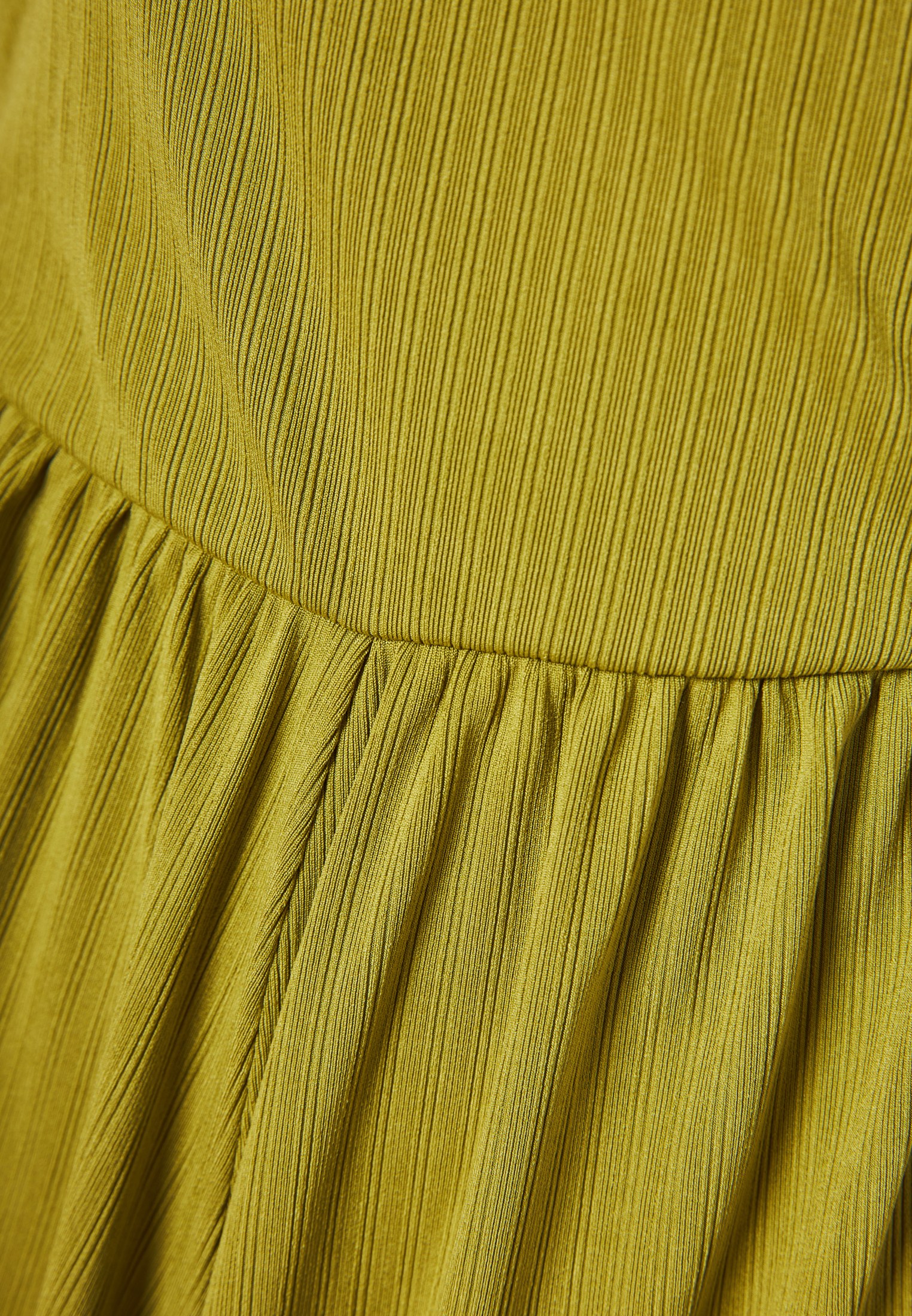 Κρουαζέ ολόσωμη φόρμα σορτς σε rib ύφανση φωτογραφία