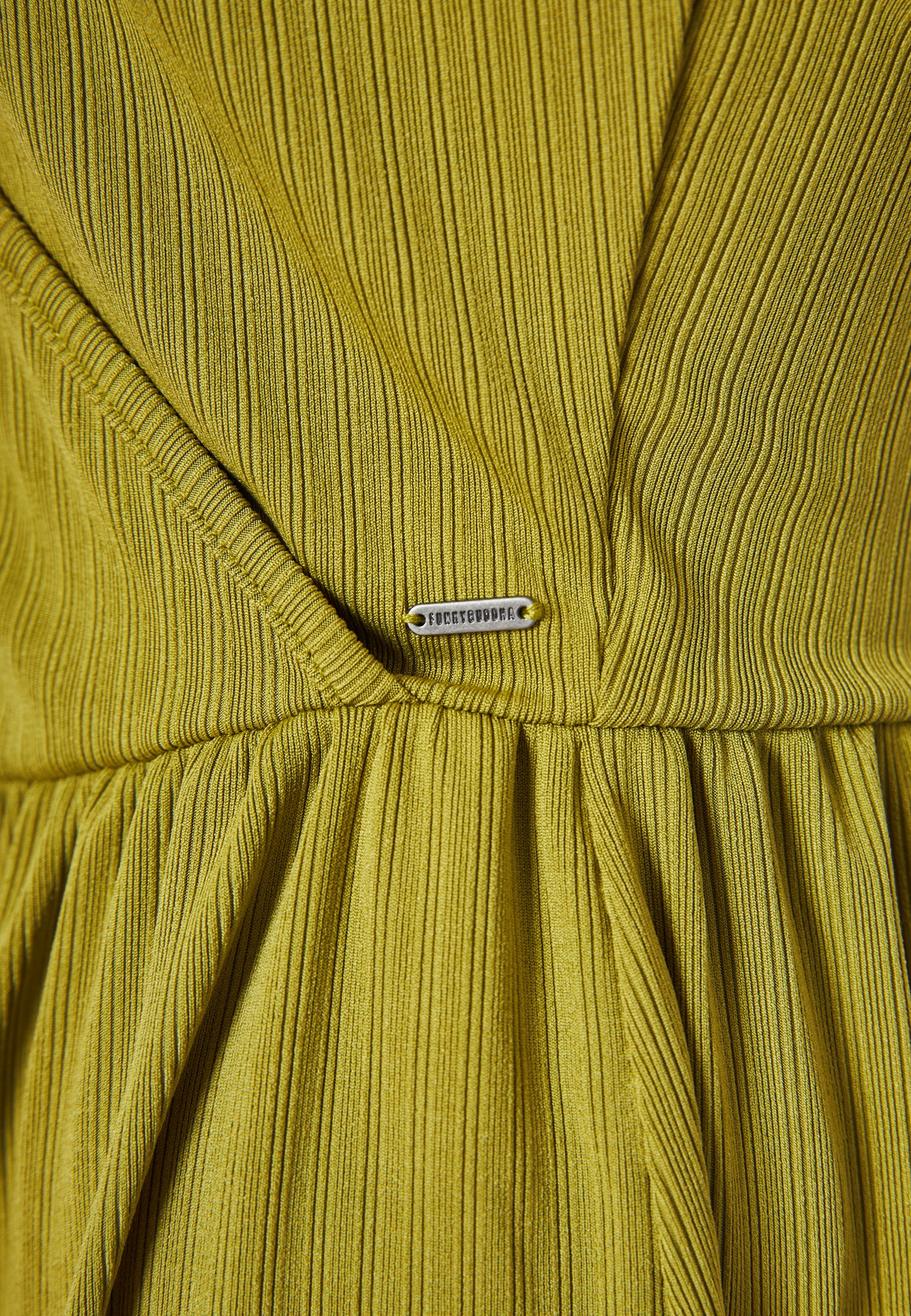 Κρουαζέ ολόσωμη φόρμα σορτς σε rib ύφανση φωτογραφία