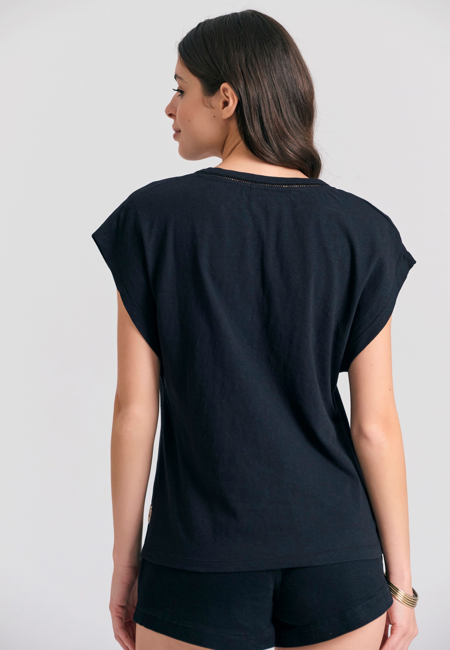 Women's T-Shirts Funky Buddha Black