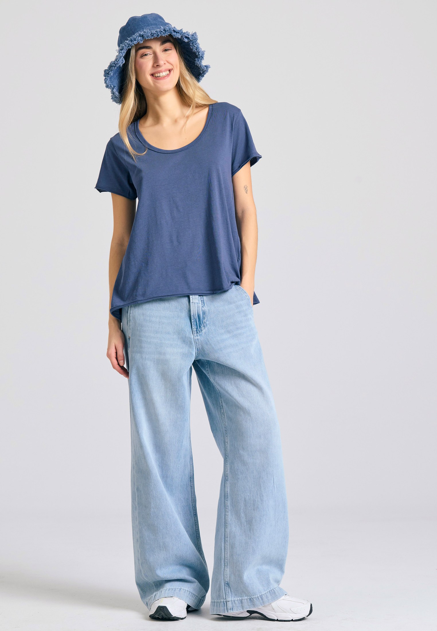 Women's T-Shirts Funky Buddha Blue