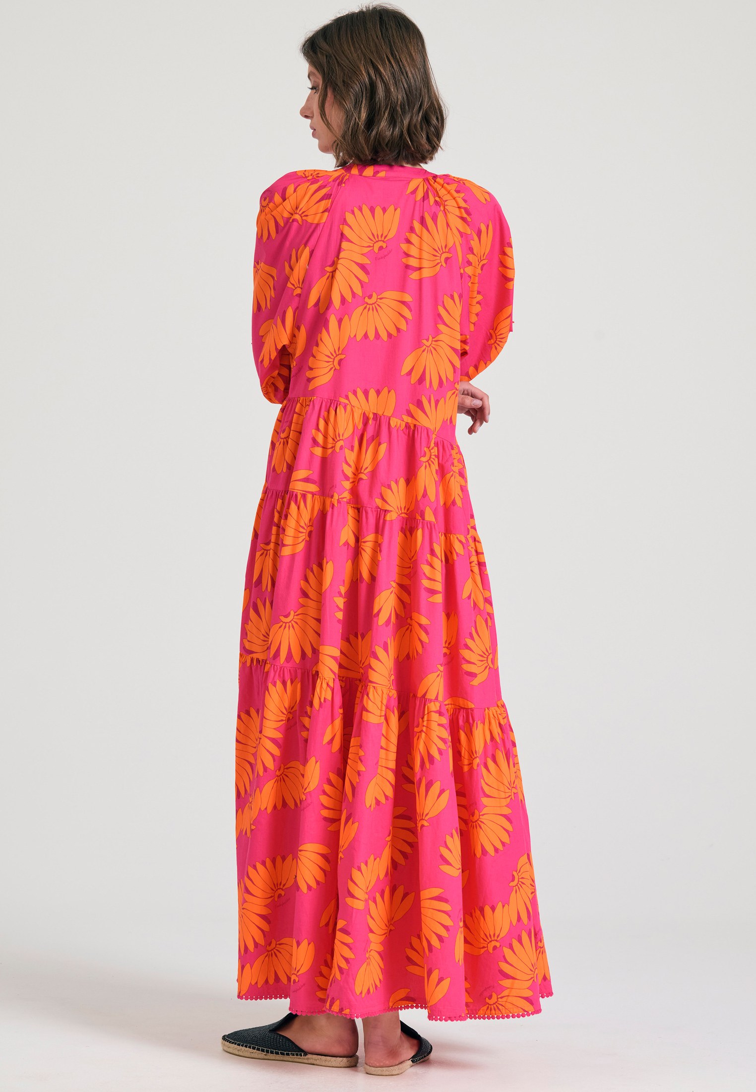 Loose fit μίντι φόρεμα με exotic τύπωμα φωτογραφία