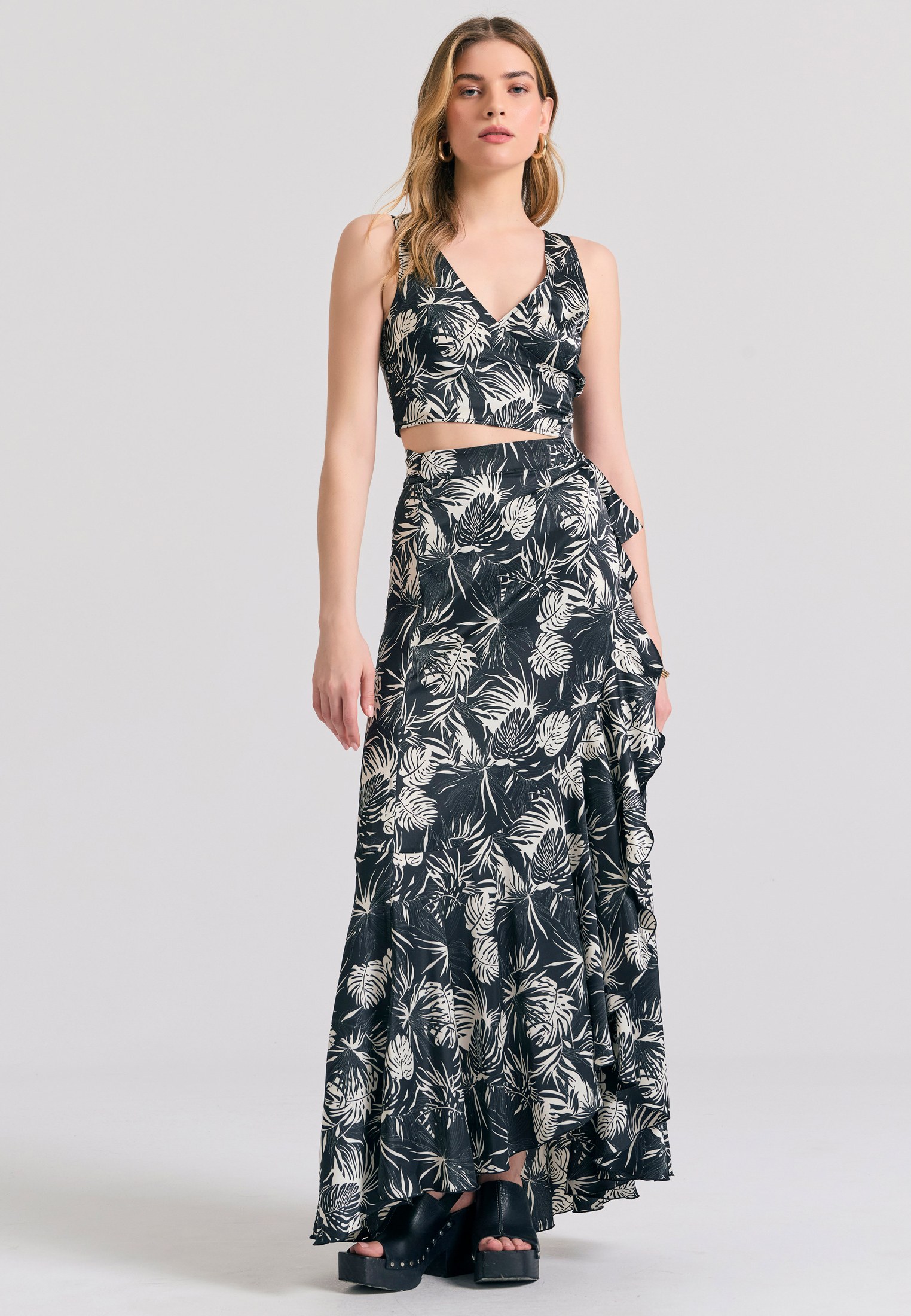 Κρουαζέ cropped top με all over τύπωμα φωτογραφία