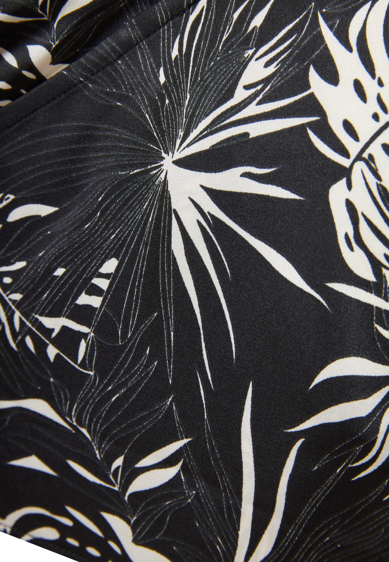 Κρουαζέ cropped top με all over τύπωμα φωτογραφία