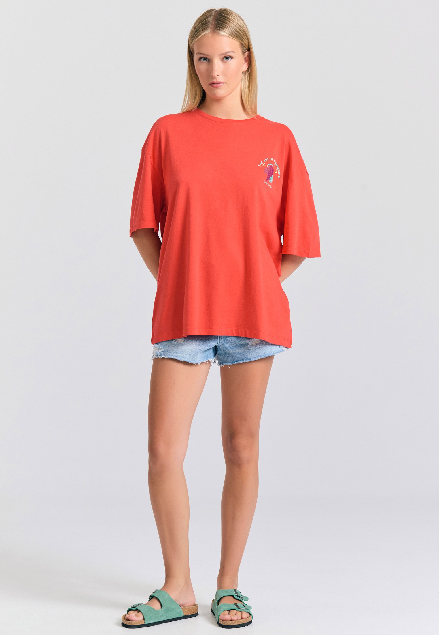 Loose fit t-shirt με photographic τύπωμα στην πλάτη