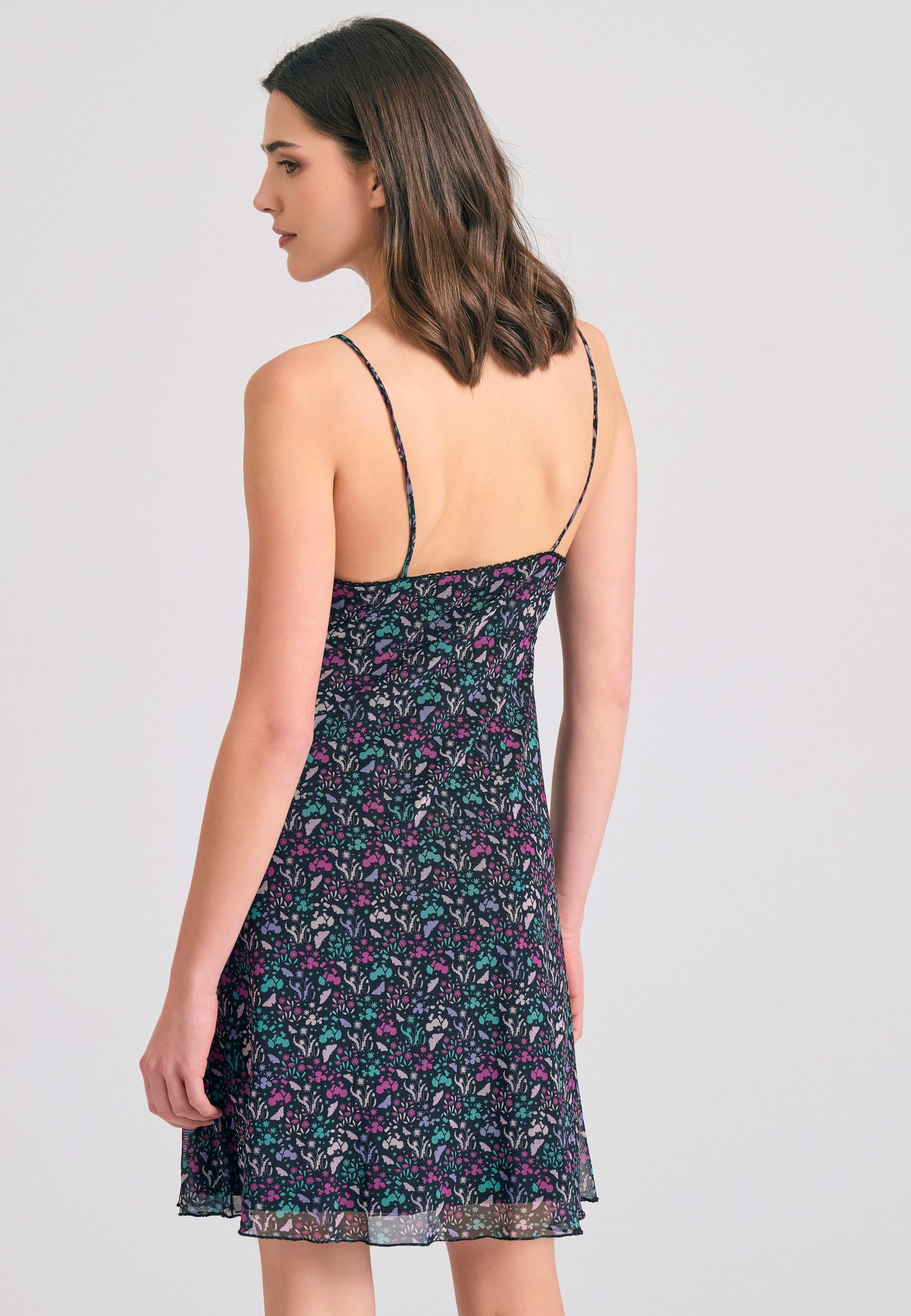 Μίνι φόρεμα από τούλι με φλοράλ all over τύπωμα φωτογραφία