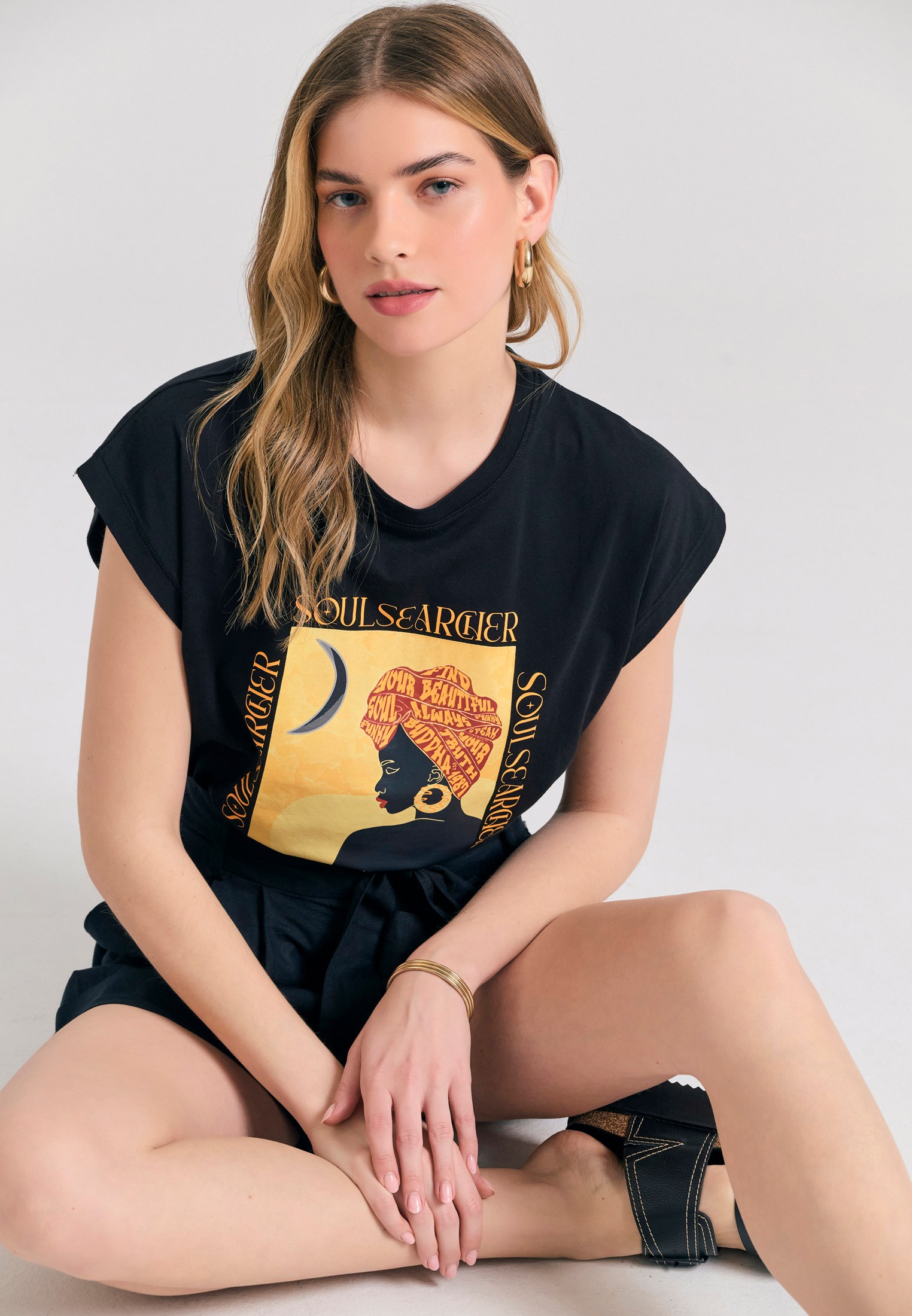 Women's T-Shirts Funky Buddha Black