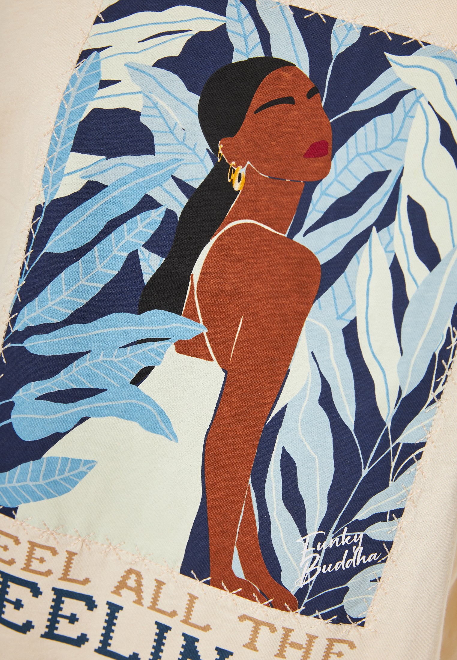 Organic cotton γυναικείο t-shirt με τύπωμα σε boho look φωτογραφία