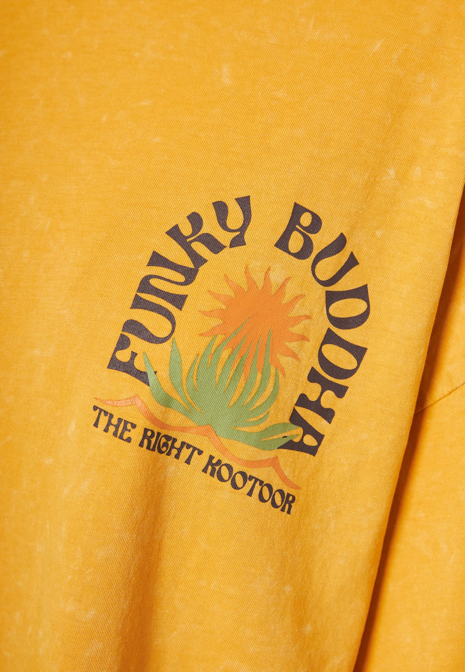 Oversized garment dyed t-shirt με τύπωμα στην πλάτη φωτογραφία