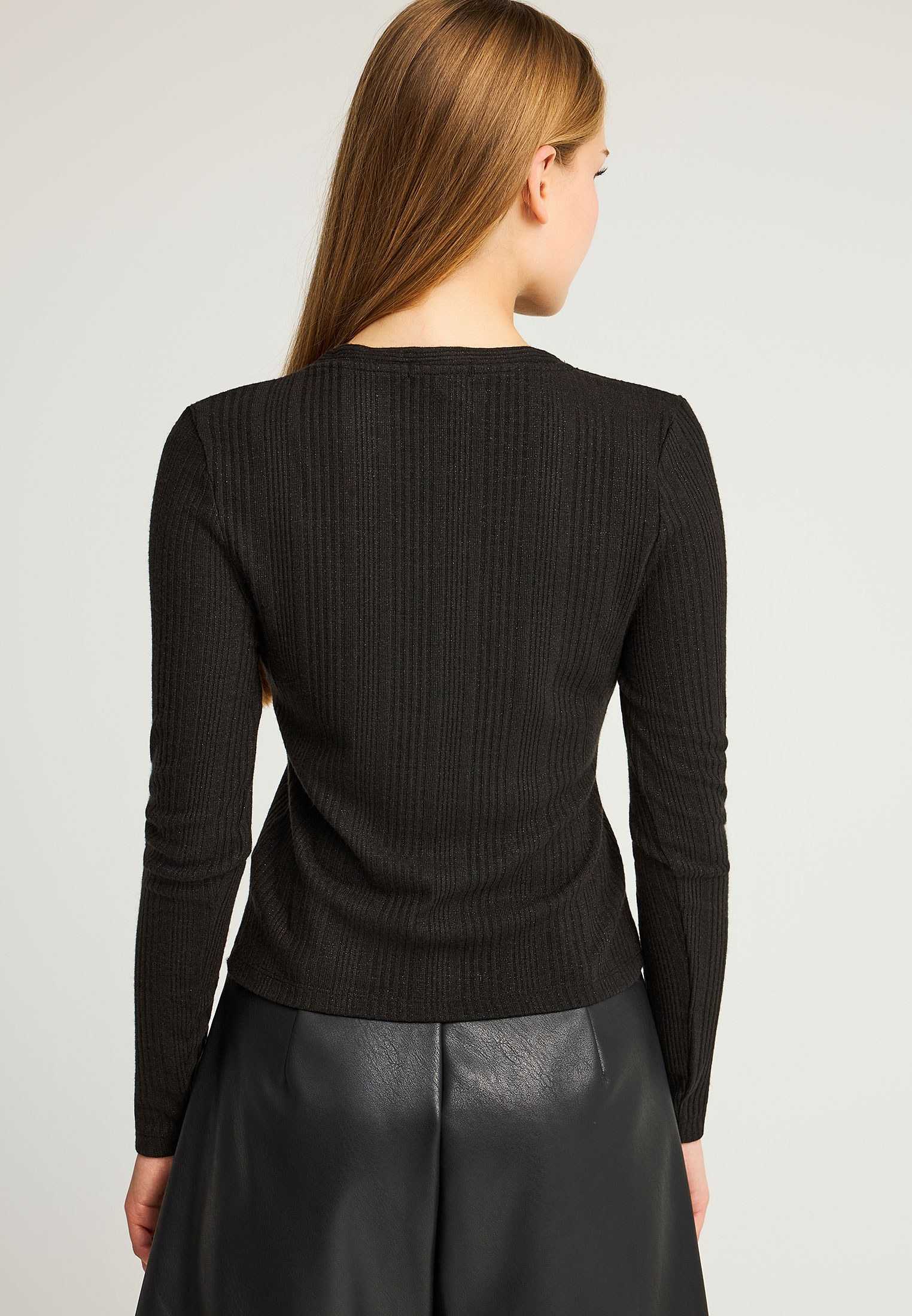 Γυναικεία πλεκτή μπλούζα με τελείωμα rib