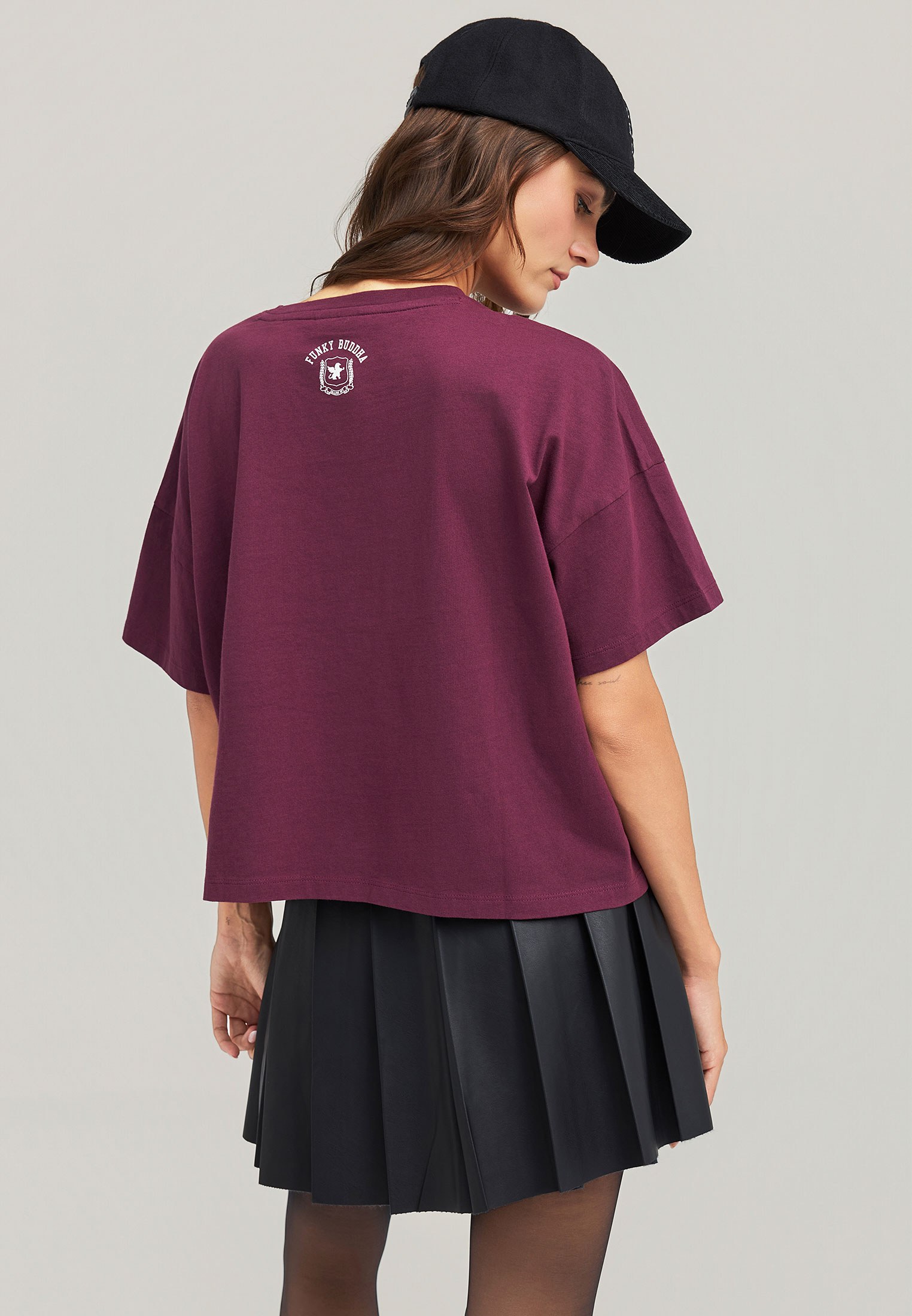 Βαμβακερό t-shirt με varsity λογότυπο φωτογραφία