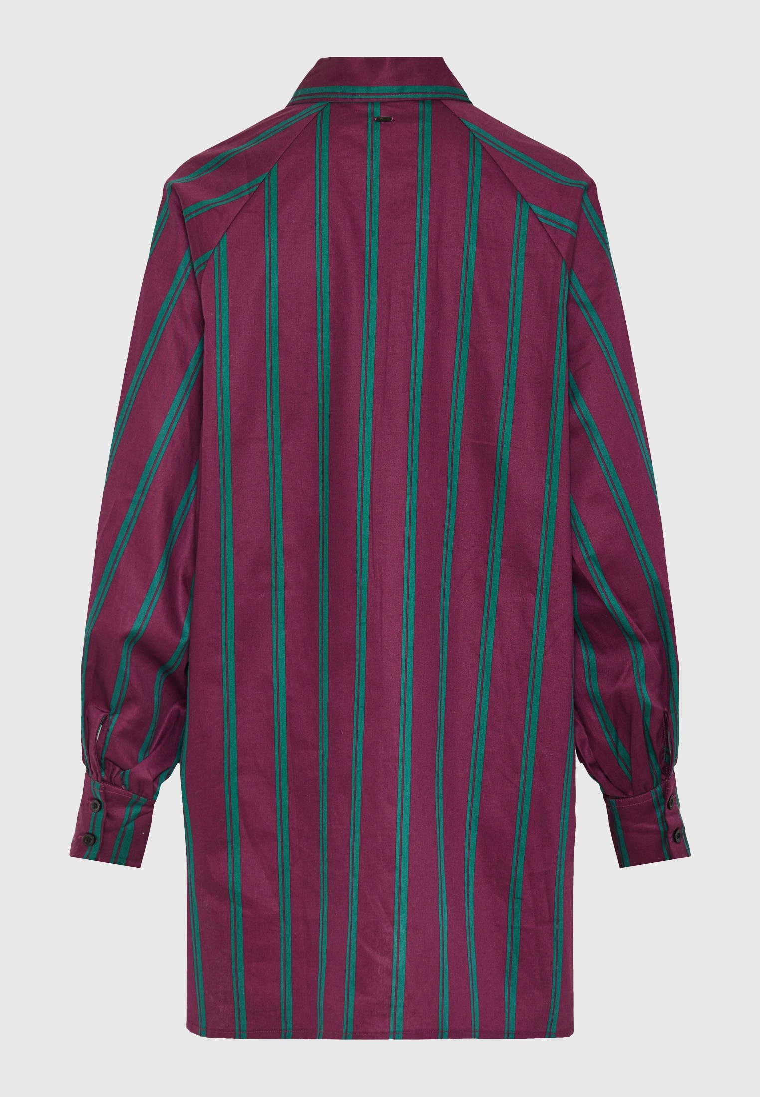 Φόρεμα πουκάμισο ριγέ φωτογραφία