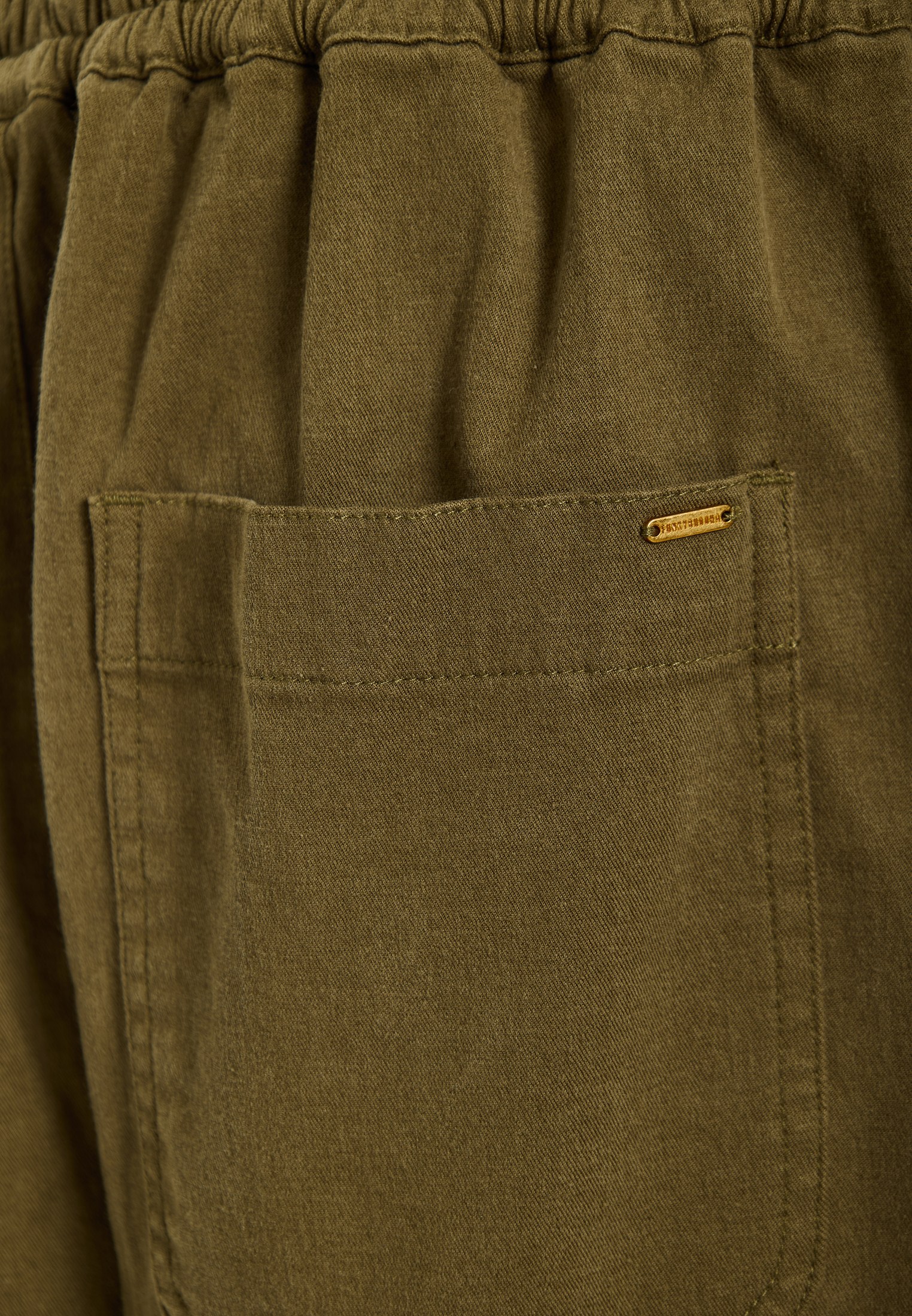 Γυναικείο casual παντελόνι φωτογραφία