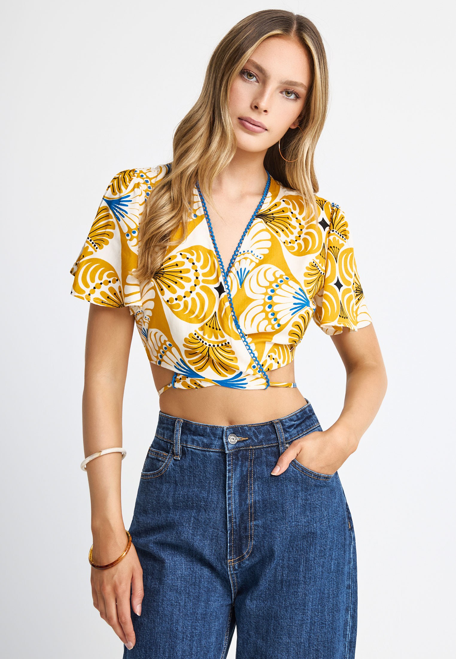 Γυναικείο κρουαζέ cropped τοπ