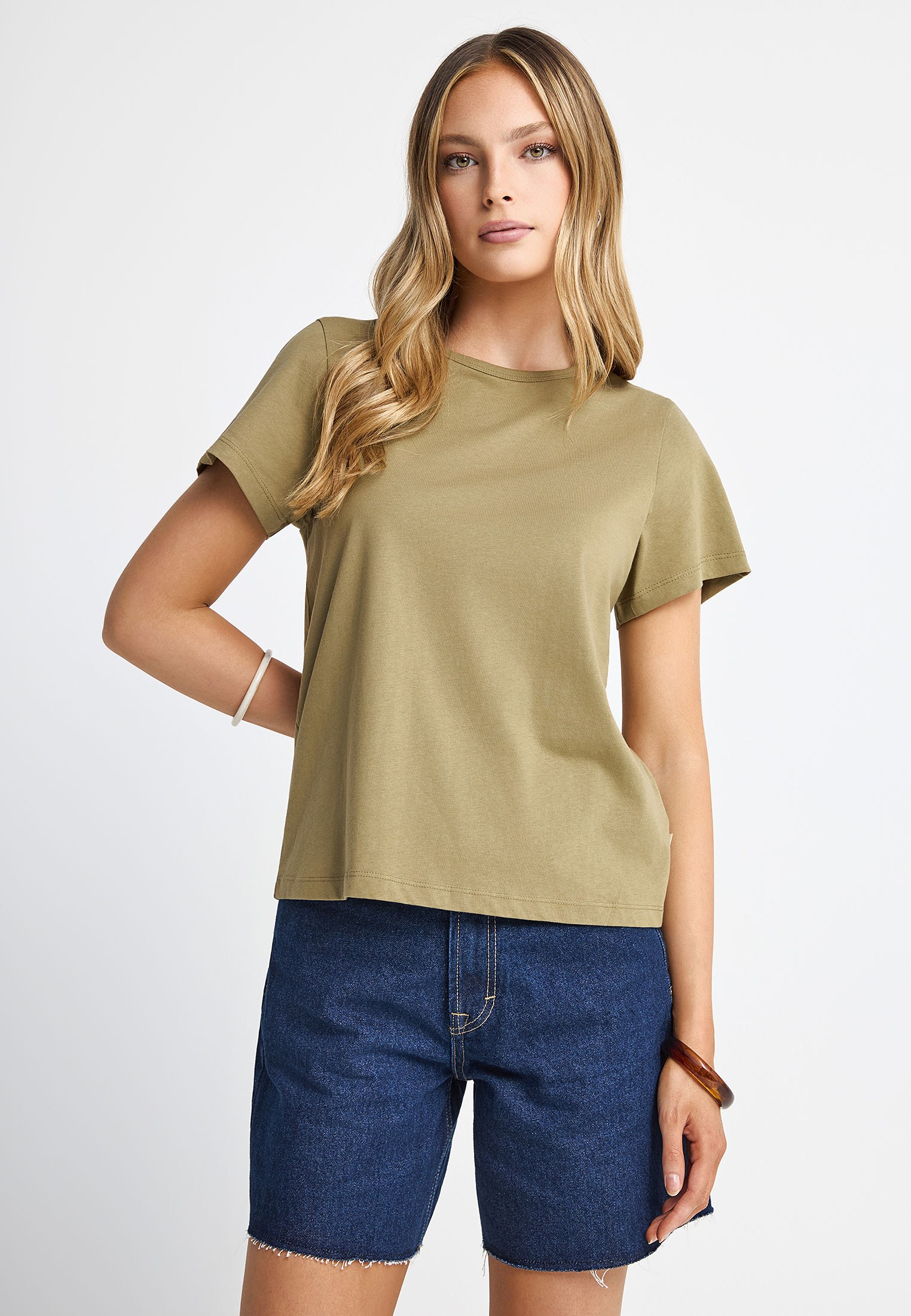 T-shirt από οργανικό βαμβάκι - The basics collection φωτογραφία