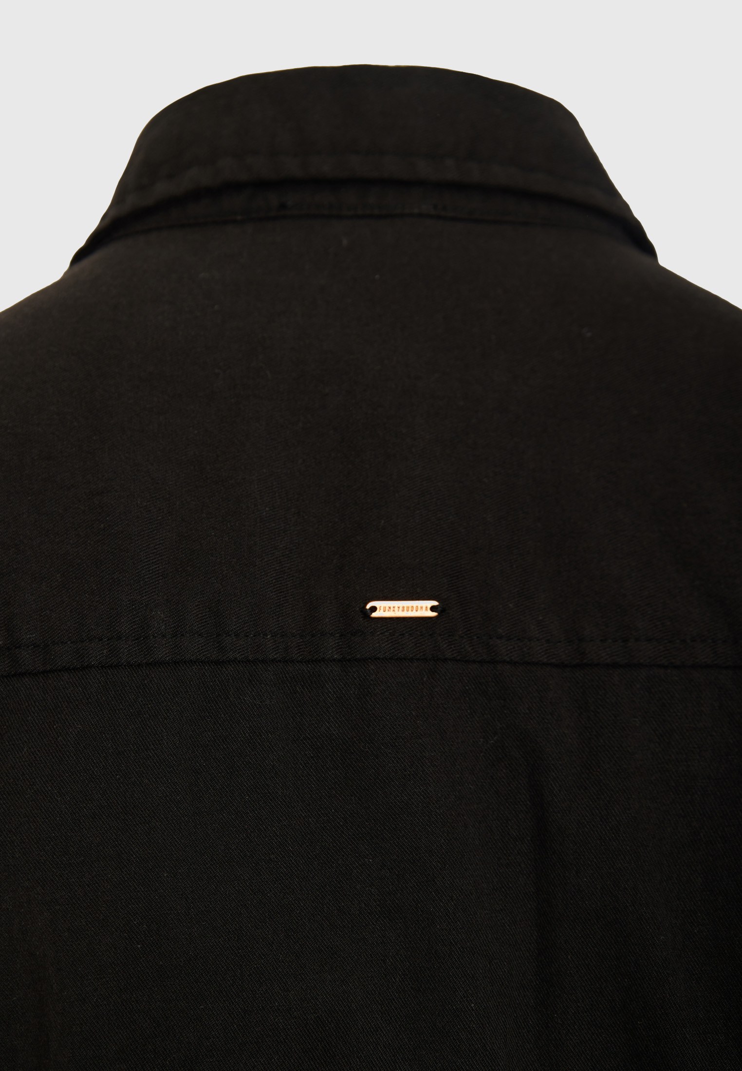 Ολόσωμη φόρμα lyocell με γιακά