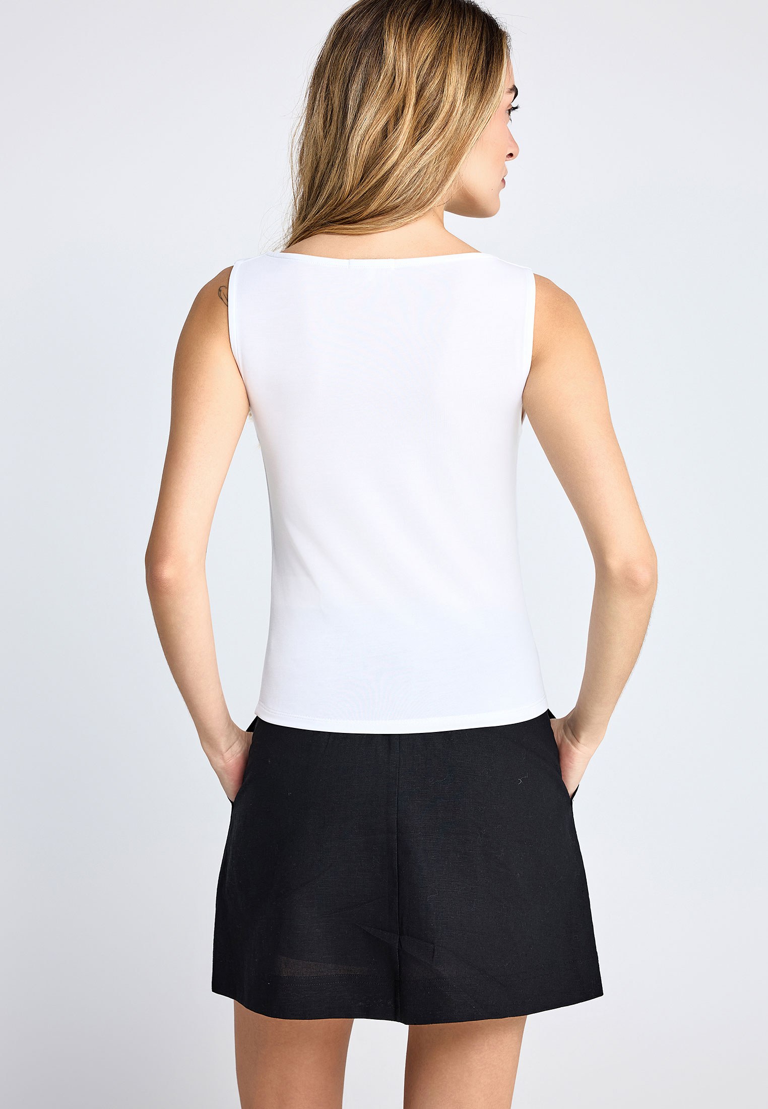 Women's Sleeveless Tops Funky Buddha White