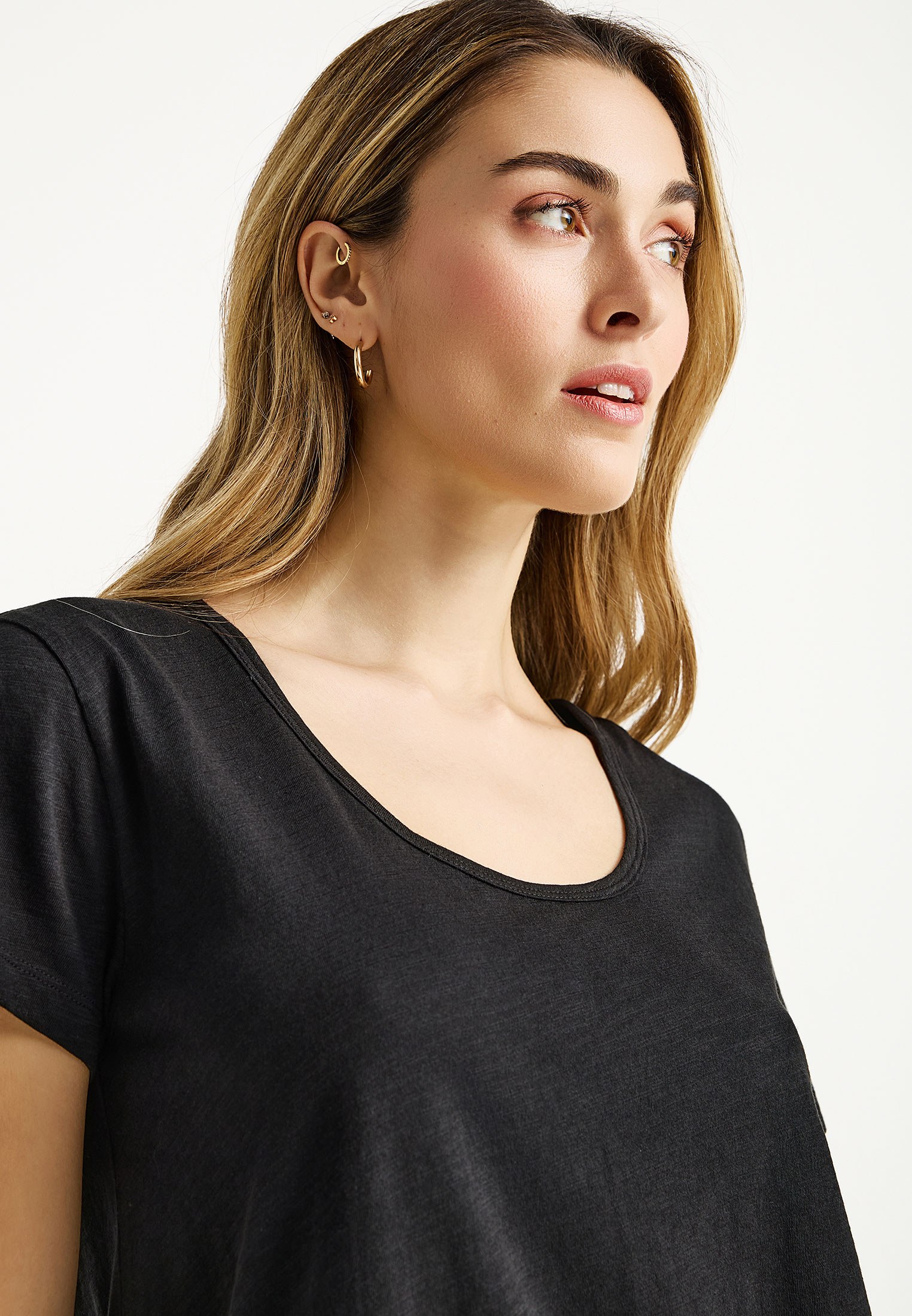 Relaxed fit γυναικείο T-shirt - The basics collection