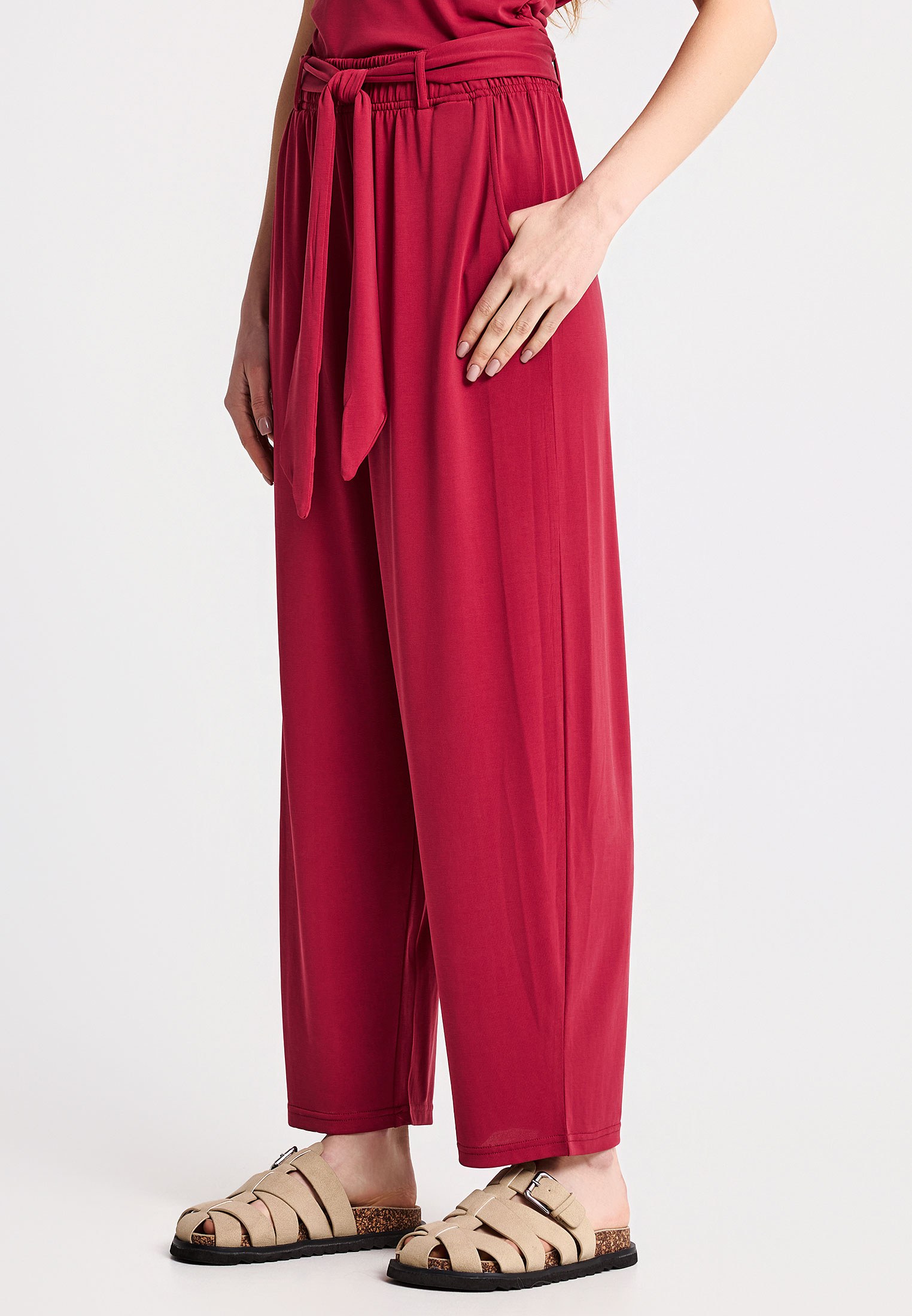 Γυναικείο casual παντελόνι φωτογραφία