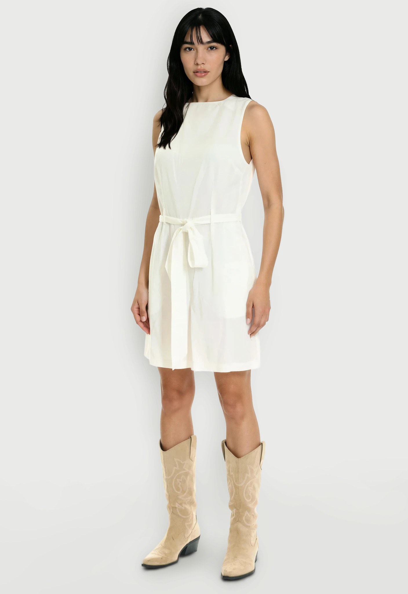 Ολόσωμη φόρμα lyocell με ζώνη