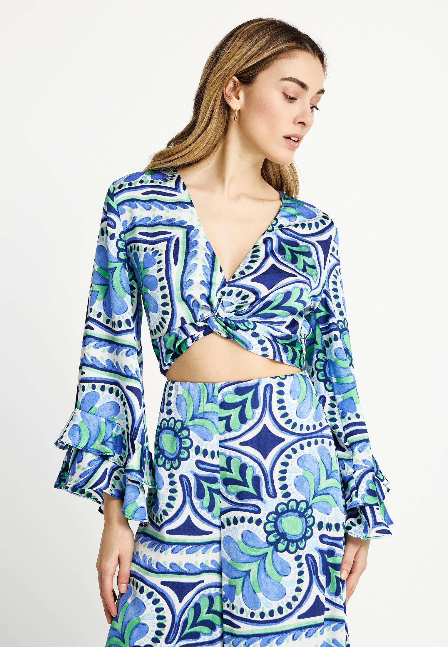 Γυναικείο τοπ με δέσιμο