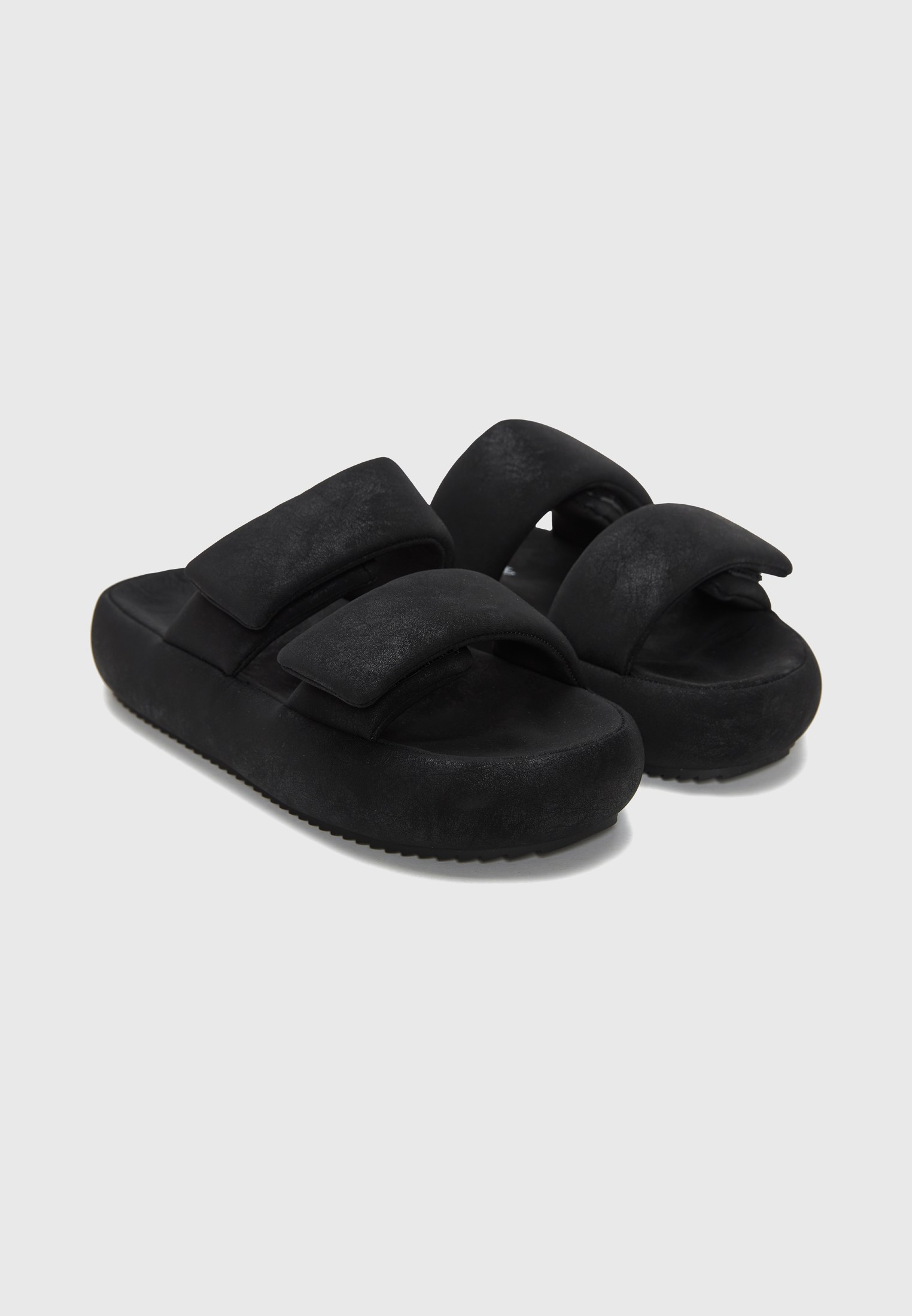 Γυναικεία flatform slides με puffer λουράκια