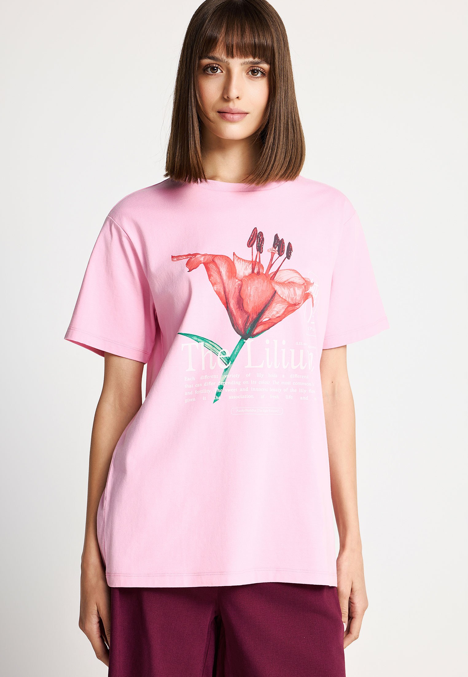 Loose βαμβακερό t-shirt με τύπωμα